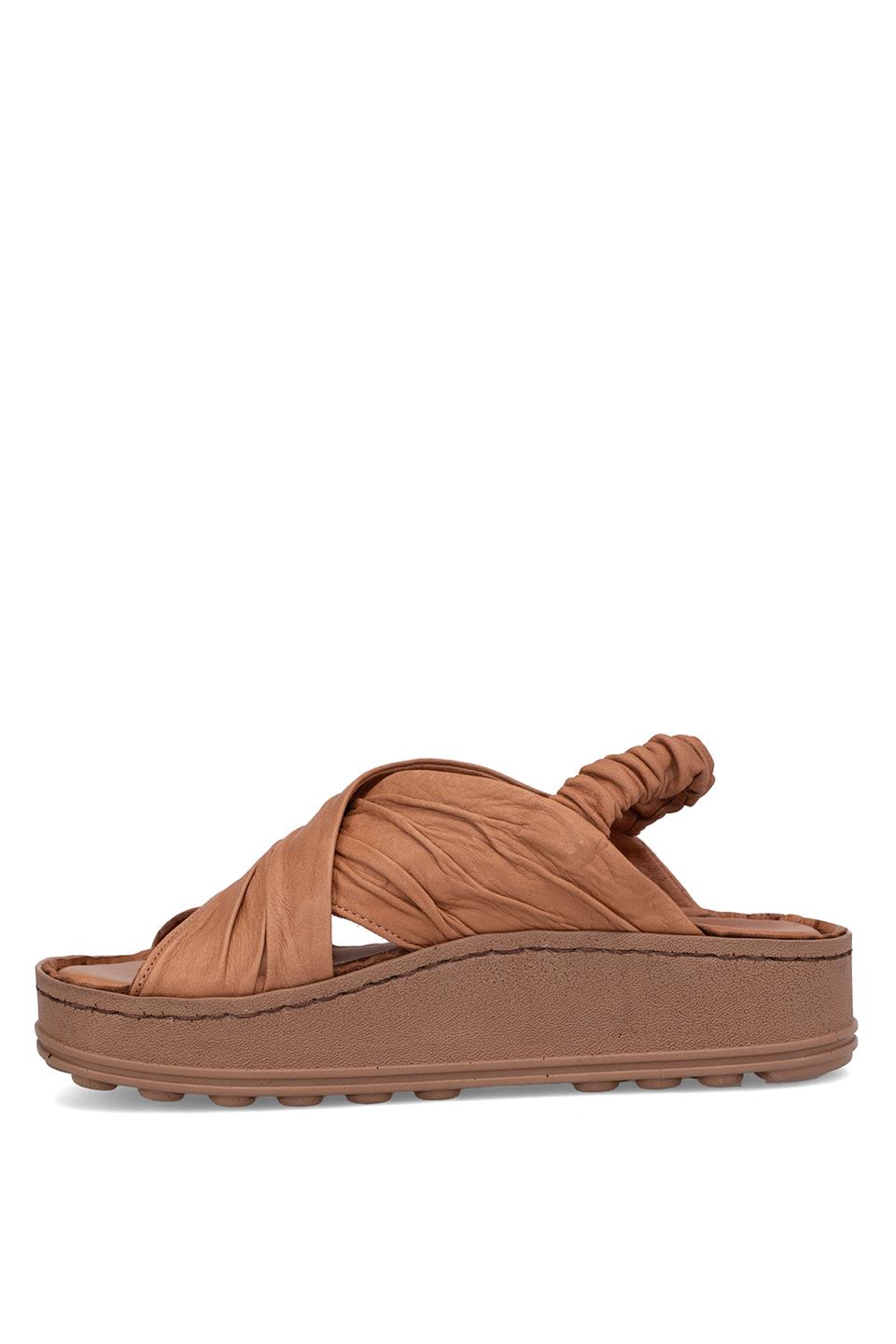 Mammamia D25YS-2585 Kadın Hakiki Deri Düz Sandalet Taba