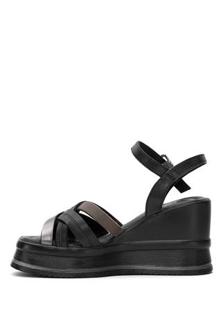 Venüs 2510902Y Kadın Hakiki Deri Dolgu Topuk Sandalet Siyah