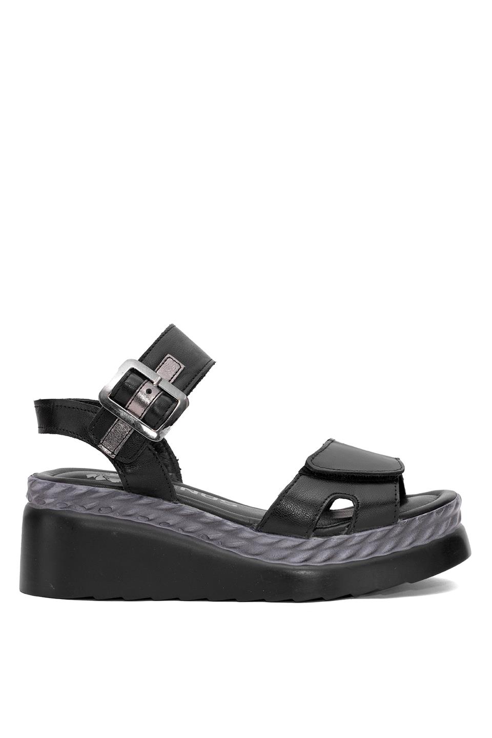 Venüs 2512303Y Kadın Hakiki Deri Dolgu Topuk Sandalet Siyah