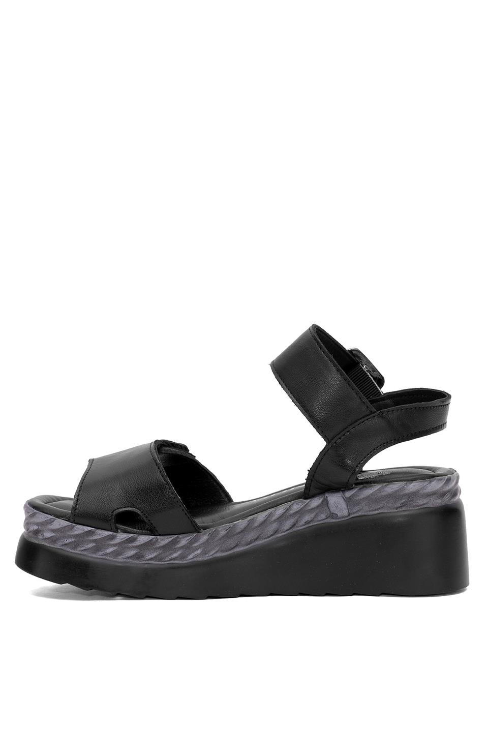 Venüs 2512303Y Kadın Hakiki Deri Dolgu Topuk Sandalet Siyah