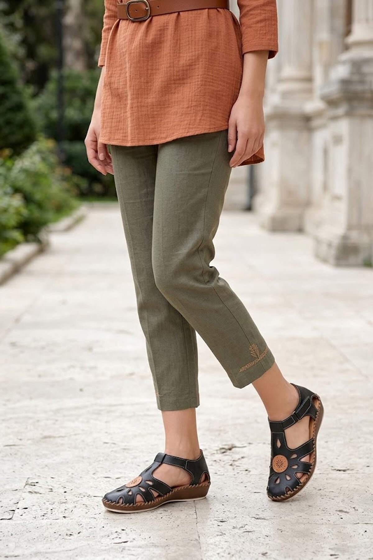 Beety 26BY67.26016C Kadın Hakiki Deri Düz Sandalet Siyah