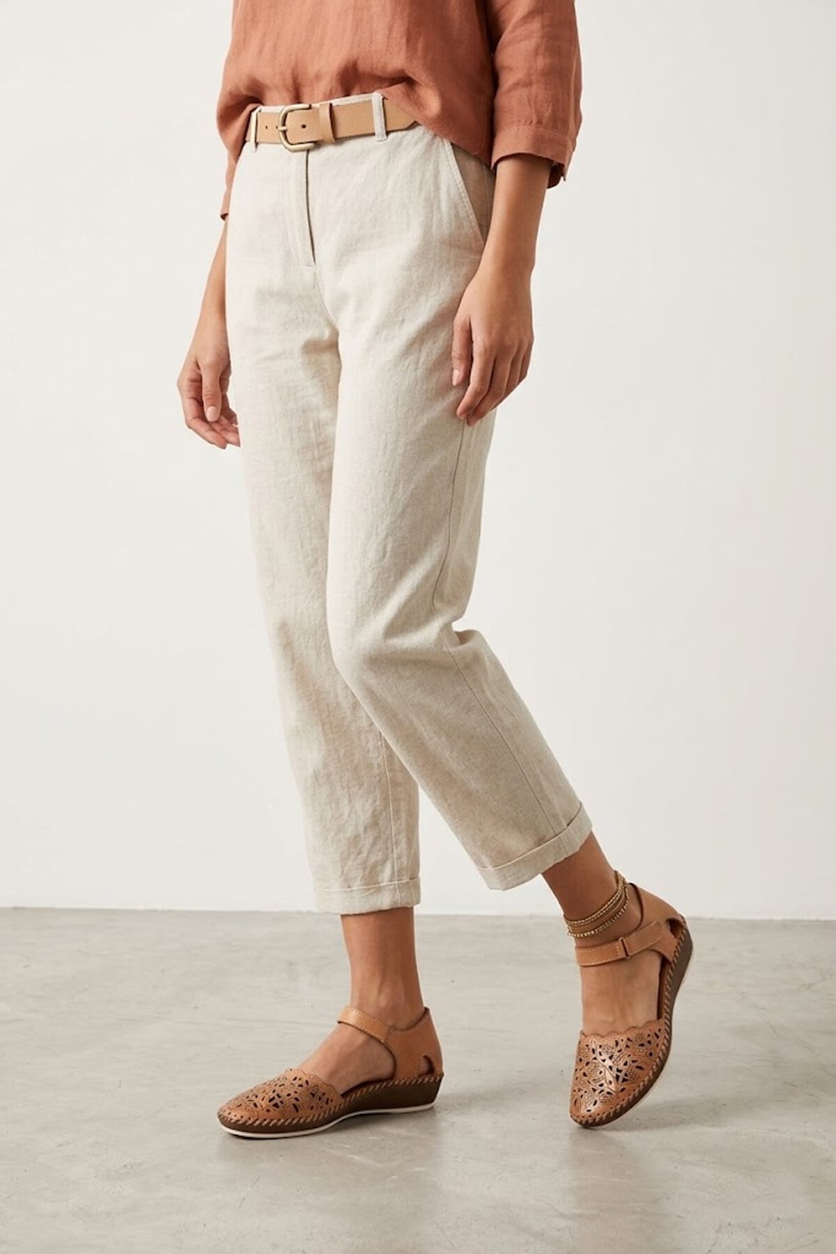 Beety 26BY67.26019C Kadın Hakiki Deri Düz Sandalet Taba