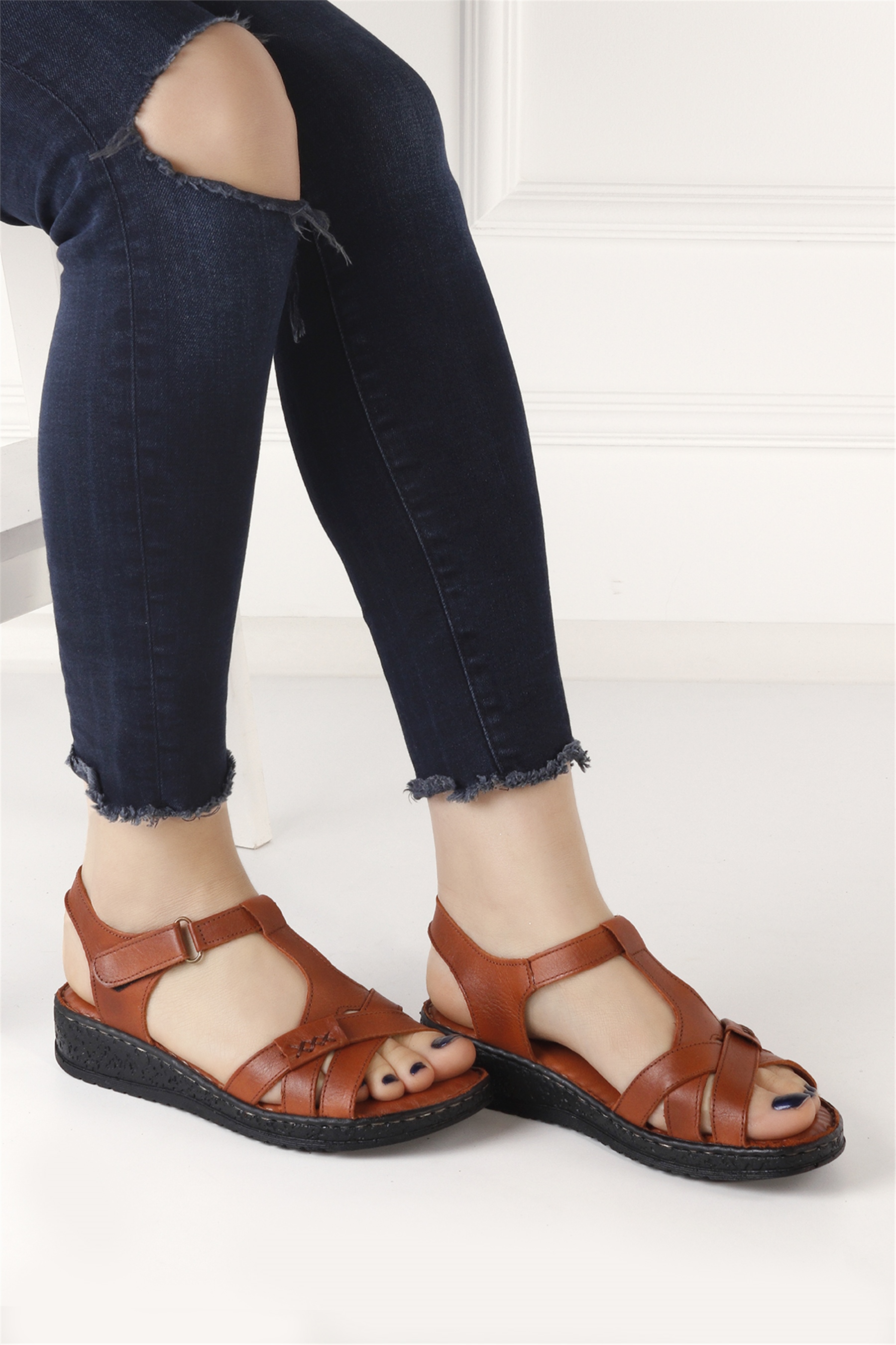 Elit Srr8803 Kadın Hakiki Deri Sandalet Taba