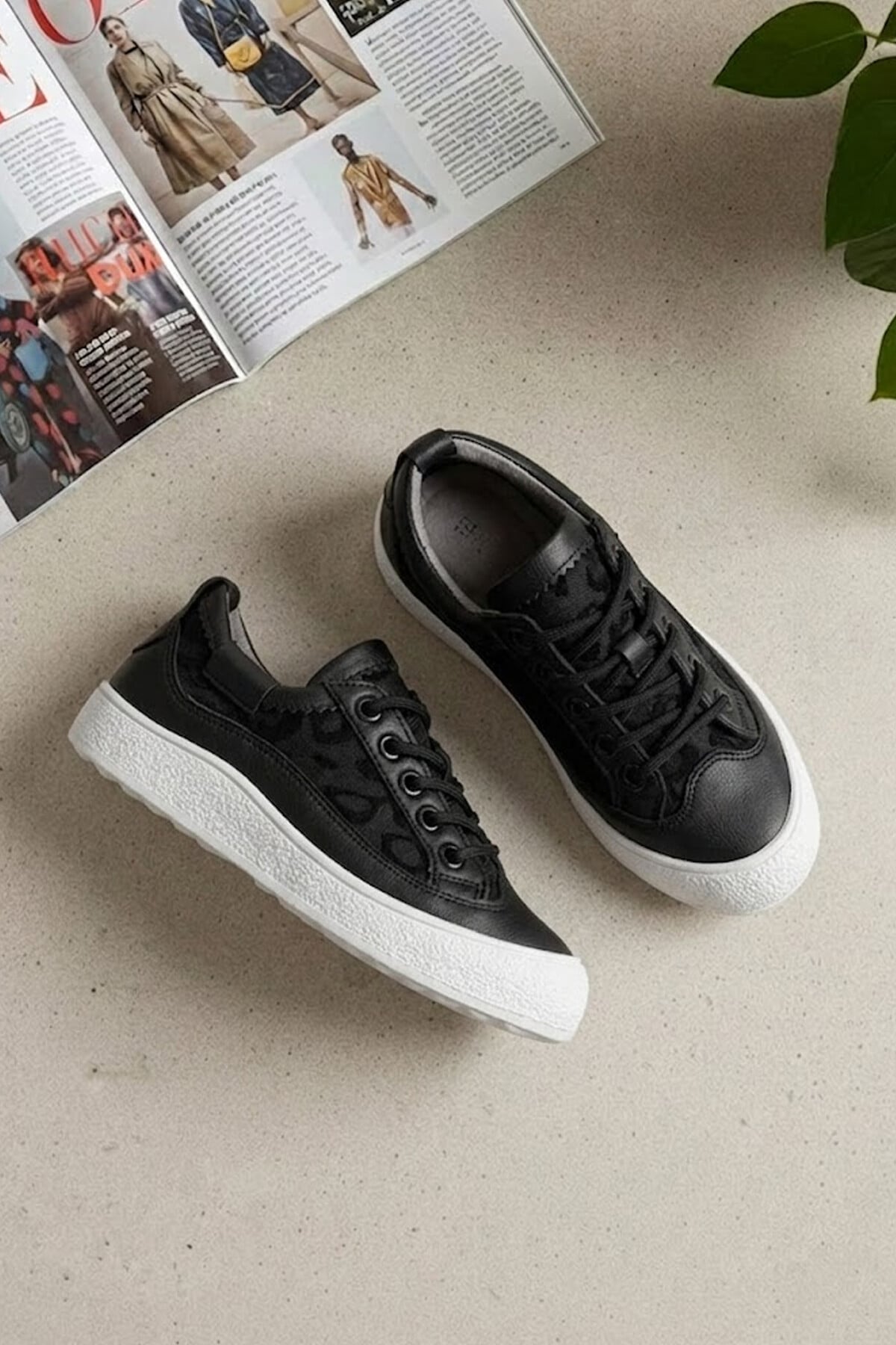 Elit YSFLT373 Kadın Klasik Sneaker Siyah - Beyaz