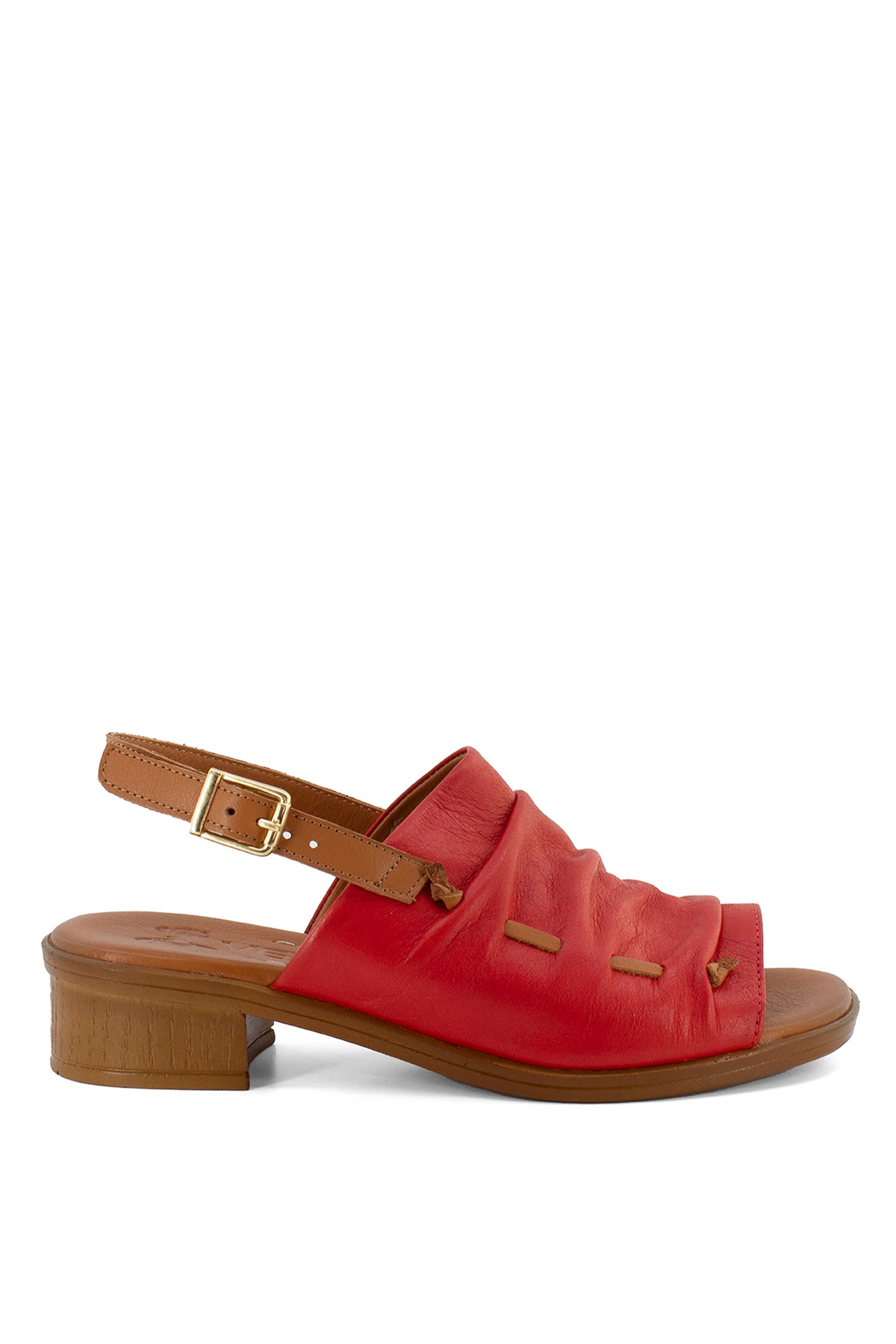 Venüs 23026021Y Kadın Hakiki Deri Sandalet Kırmızı