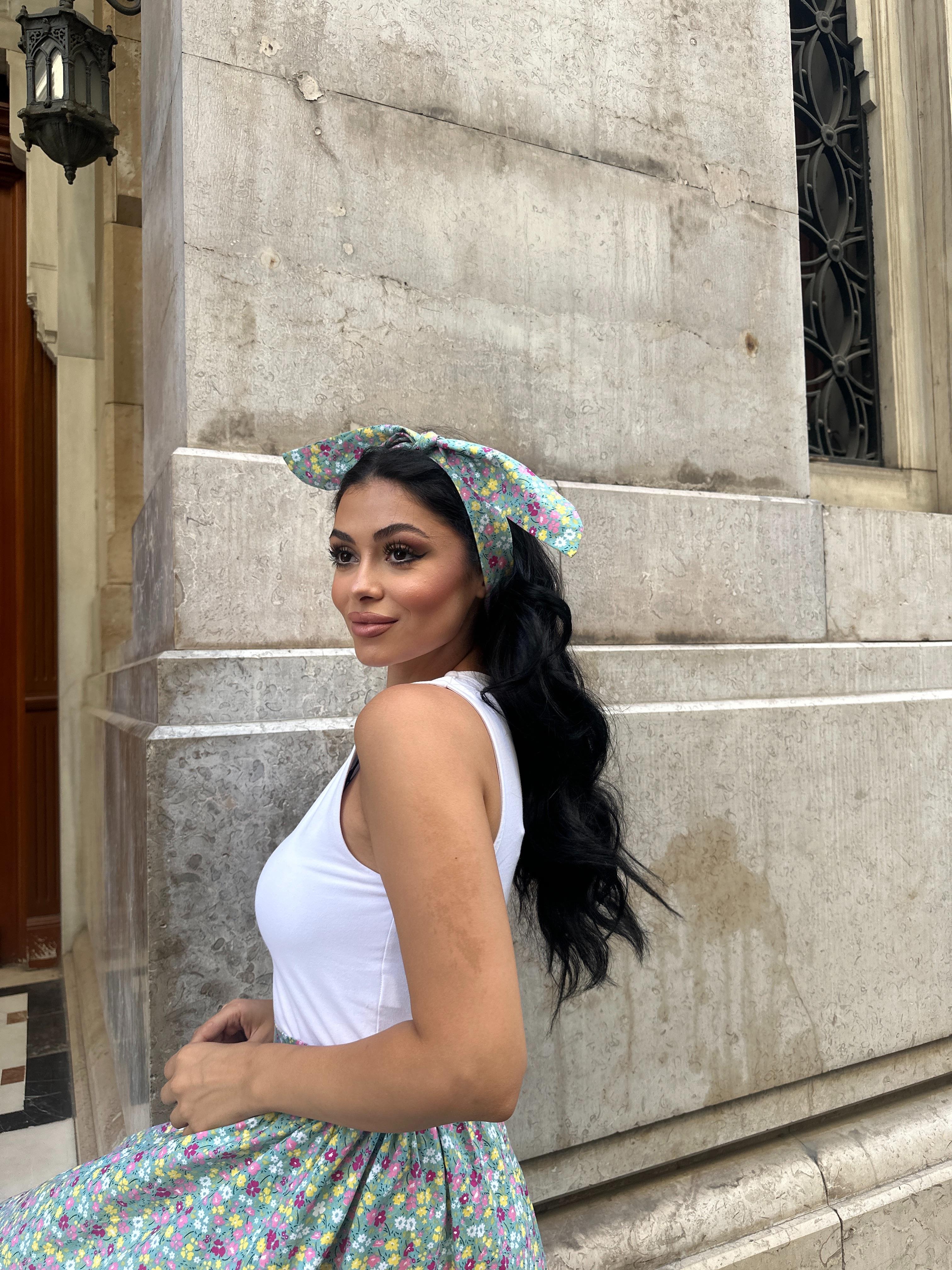 Mint Yeşili Çiçekli Bağlama Detaylı Poplin Bandana