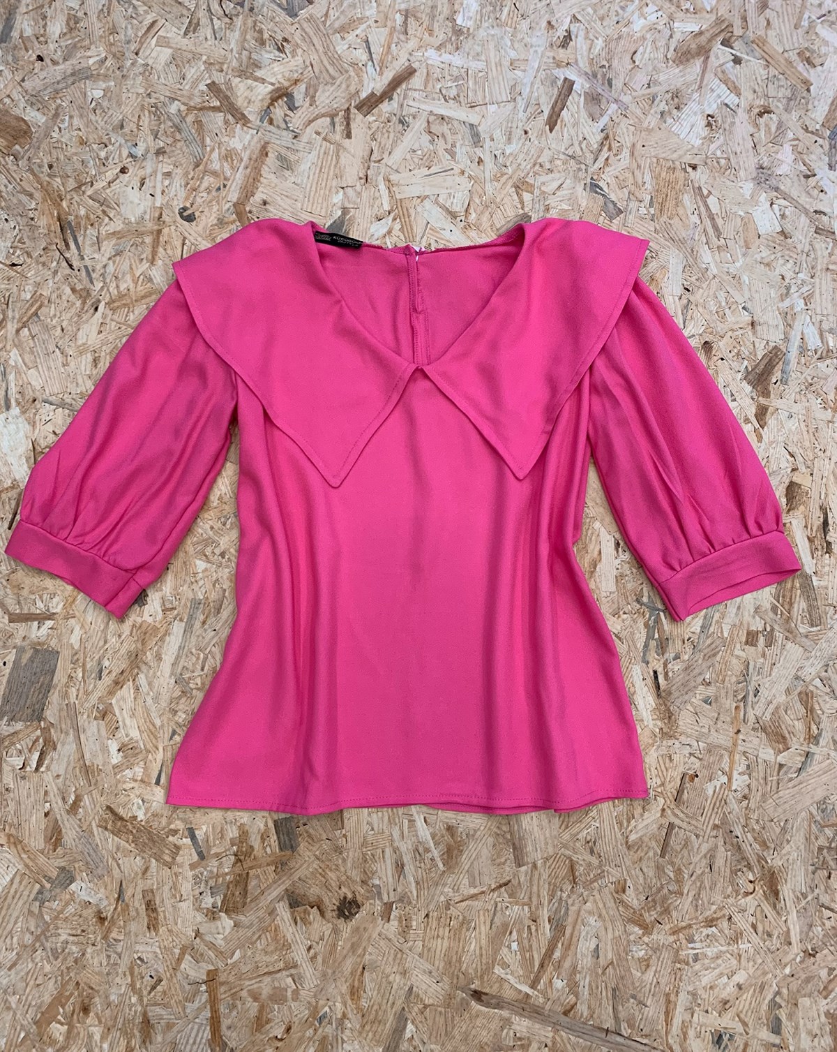 Pembe Yakalı Krep Bluz