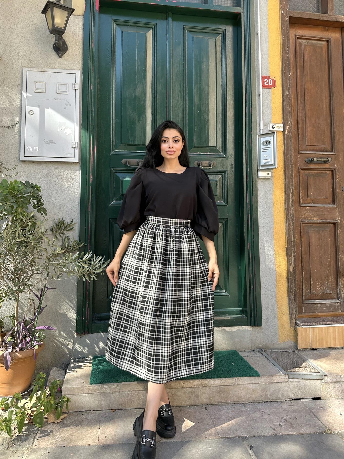 Siyah Kareli Ekose Belden Büzgülü Etek