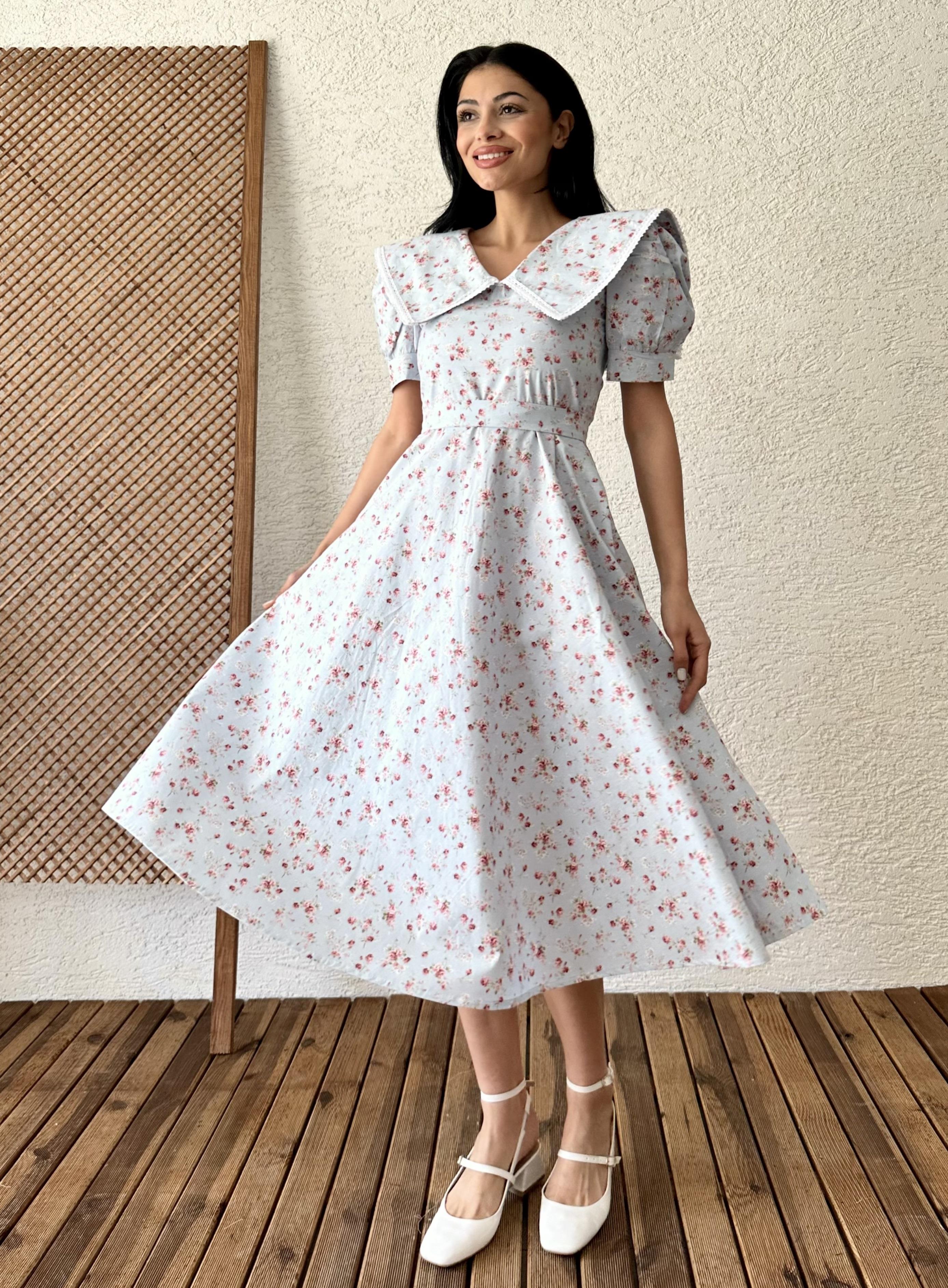 Vintage Büyük Yakalı Mavi-Bordo Çiçekli Kloş Elbise