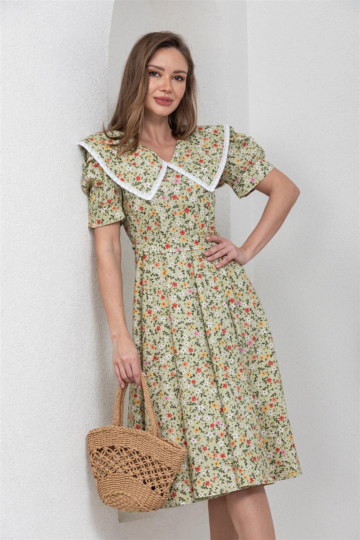 Vintage Yeşil Çiçekli Yakalı Poplin Midi Boy Kloş Elbise