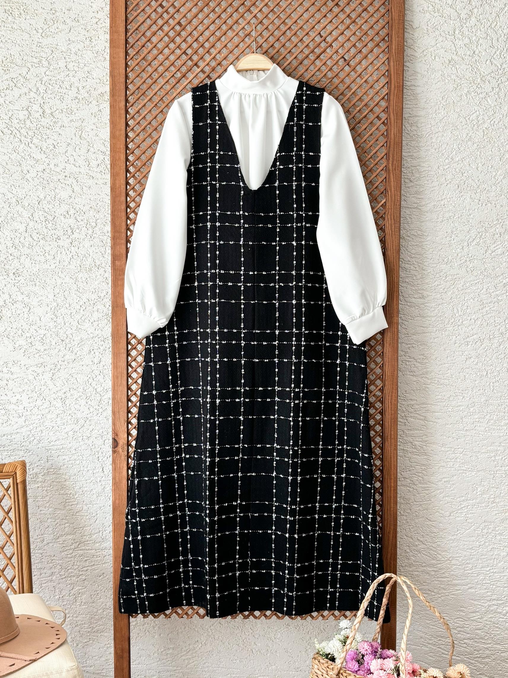 Beyaz Krep Bluz ve A Kesim Siyah Tüvit Jile (2 li Takım)