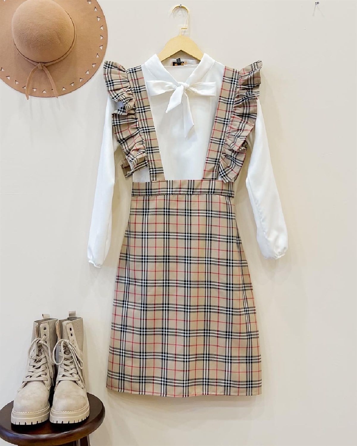 Burberry Desenli Ekose Salopet Etek