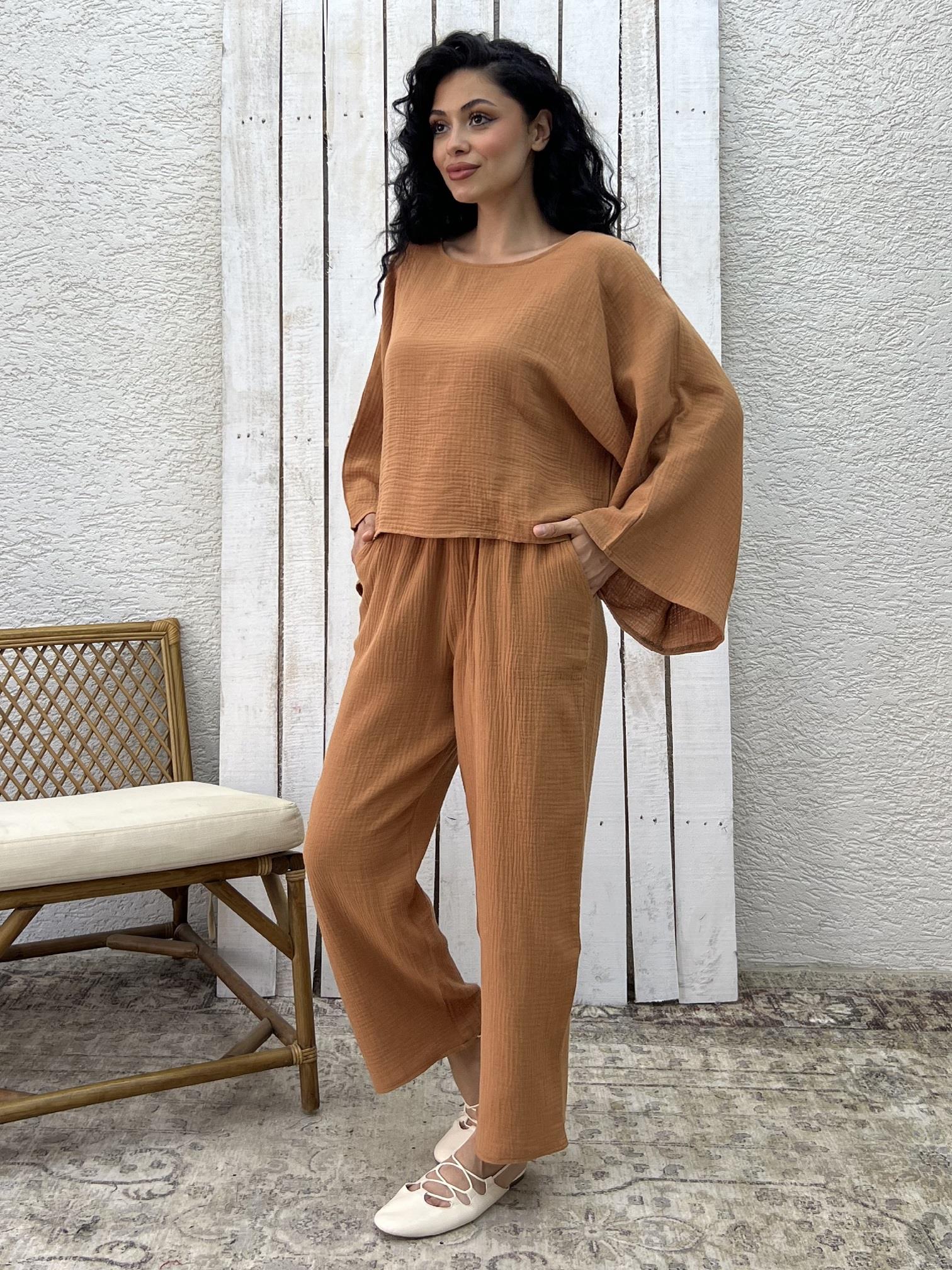 Camel Pantolon ve Bluz İkili Takım