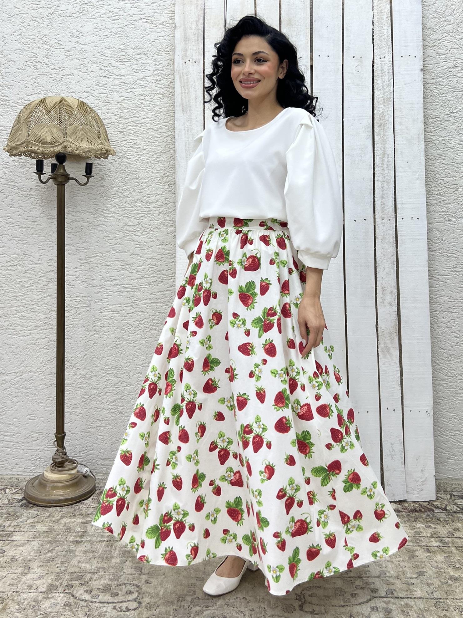 Çilek Desenli Popllin Kloş Etek