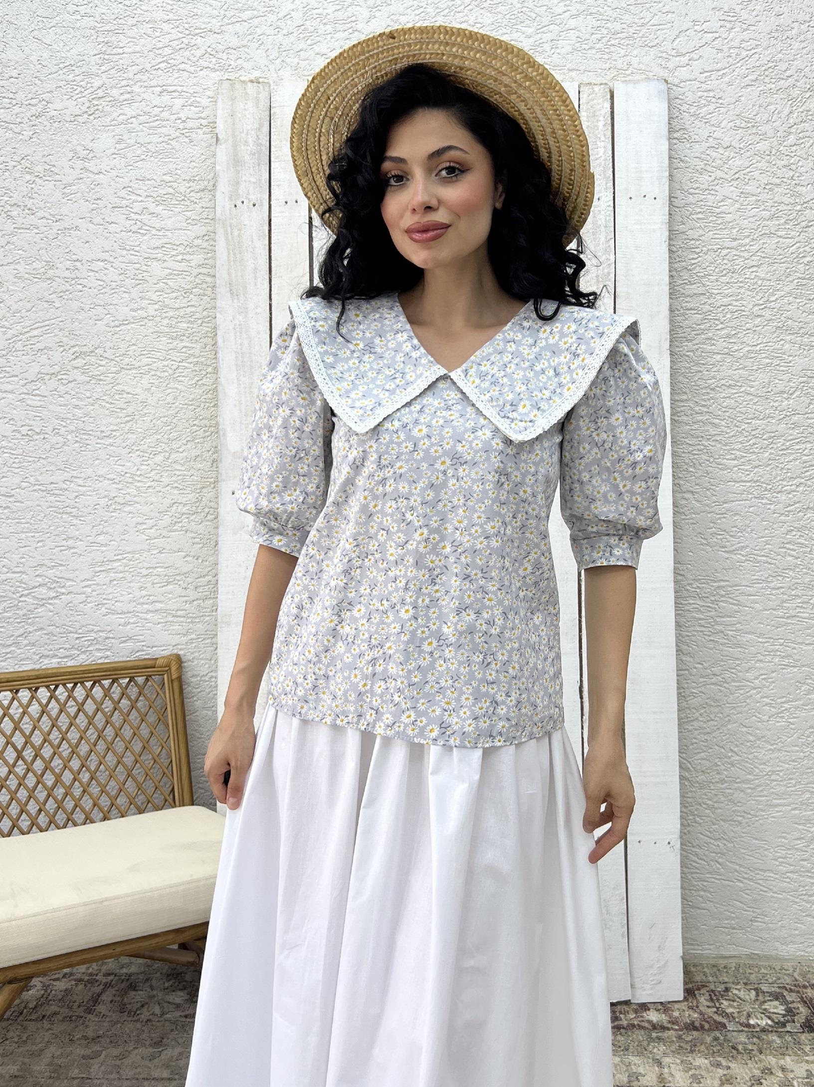 Gri Papatya Büyük Yakalı Vintage Bluz