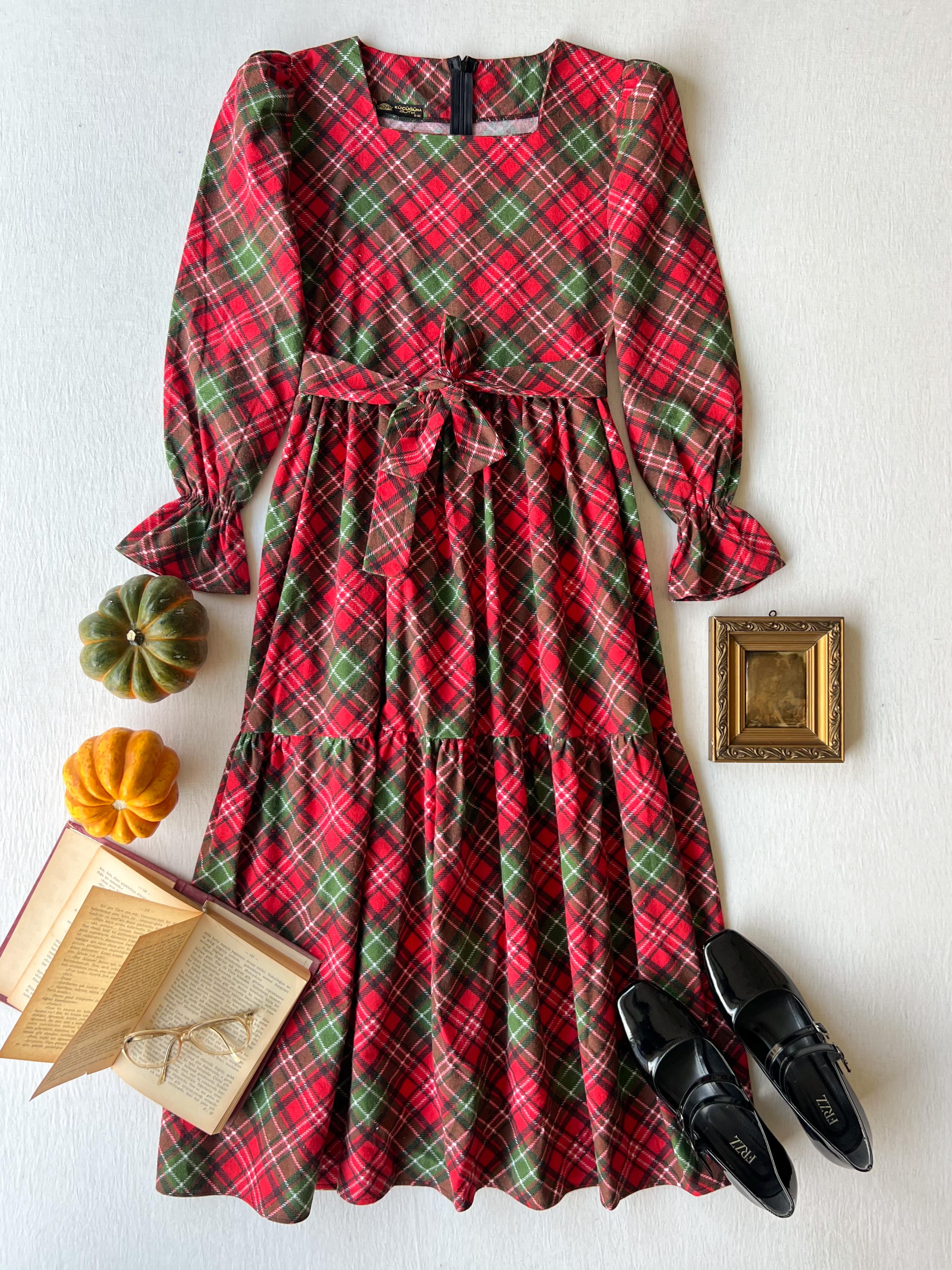 Kırmızı Ekose Kare Yaka Kat Kat Kadın Elbise
