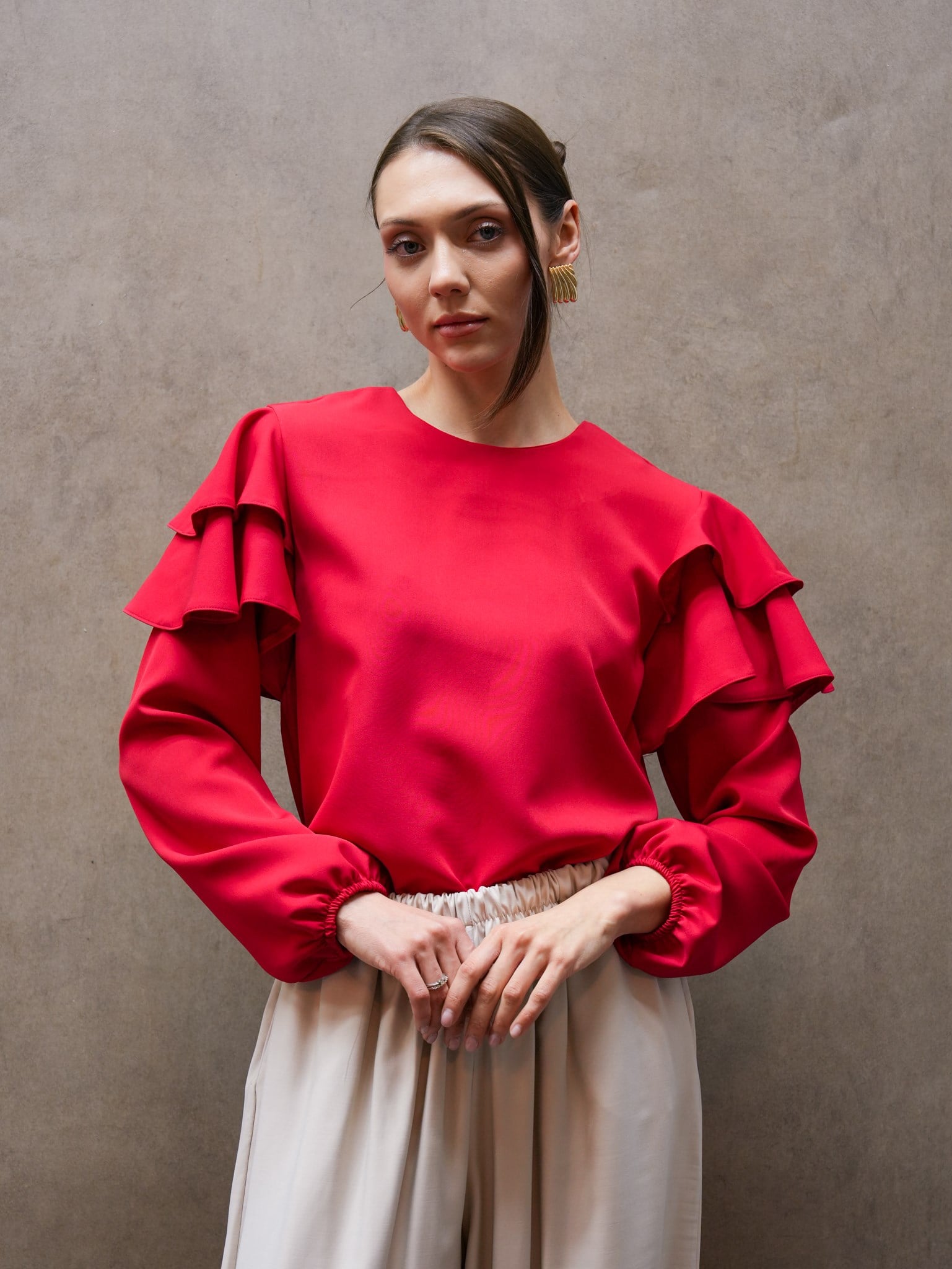 Kırmızı Volanlı Krep Bluz