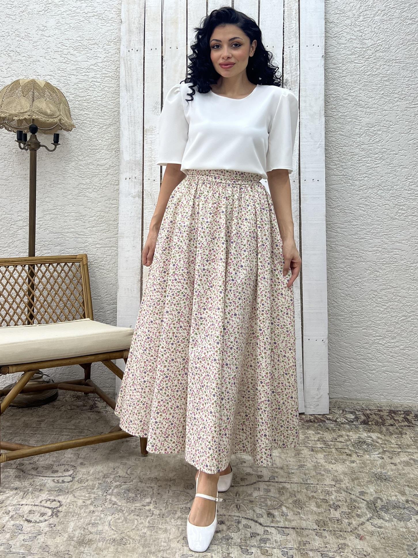 Krem-Mor Çiçekli Kloş Etek