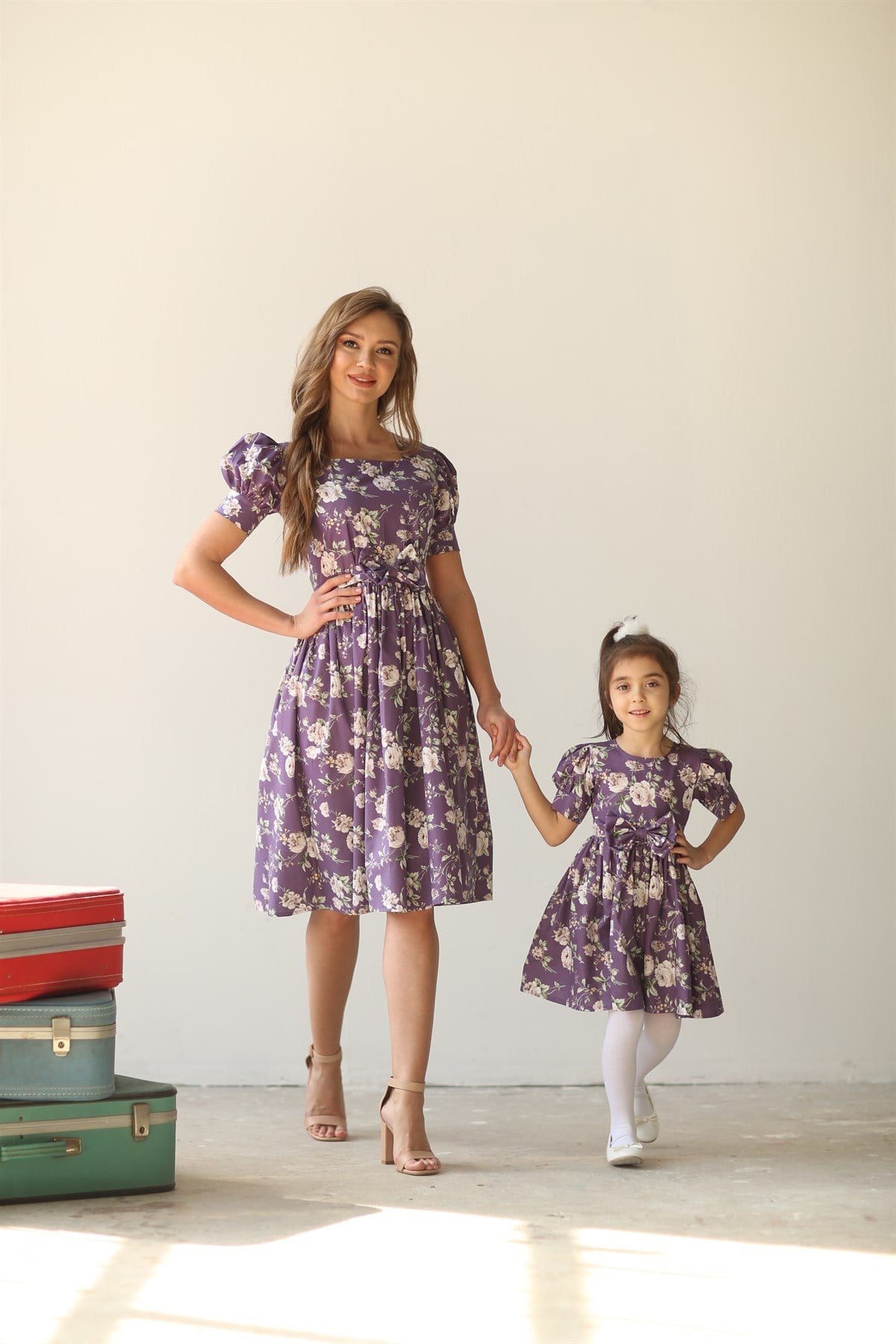 MOR ÇİÇEKLİ ANNE KIZ KOMBİNİ