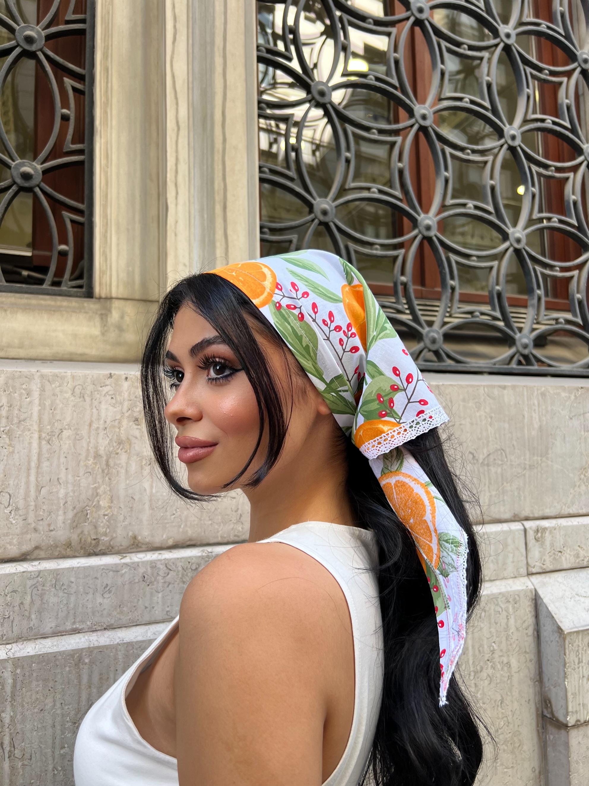 Portakal Desenli Dantel Detaylı Poplin Bandana