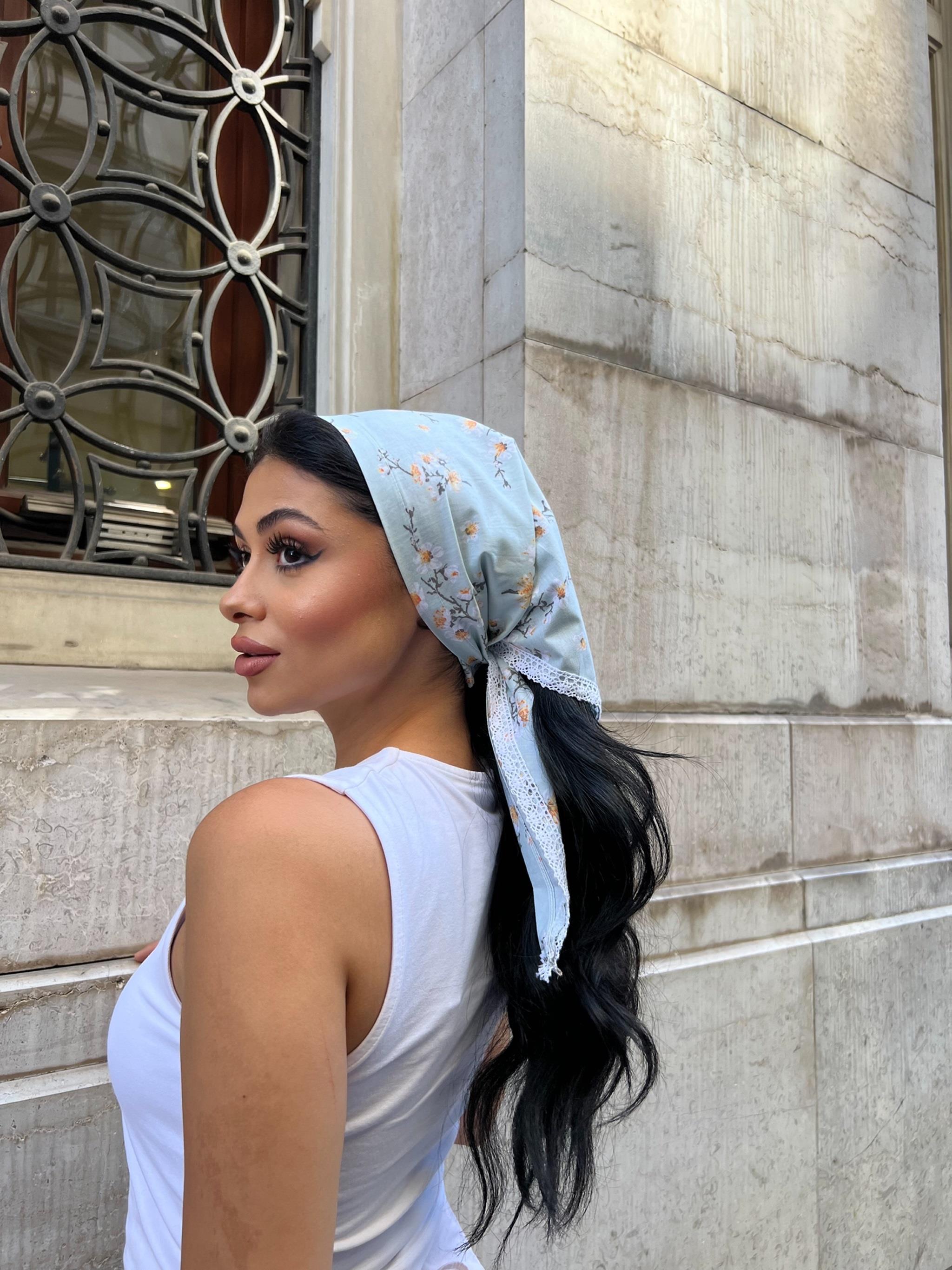 Su Yeşili Bahardalı Dantel Detaylı Poplin Bandana