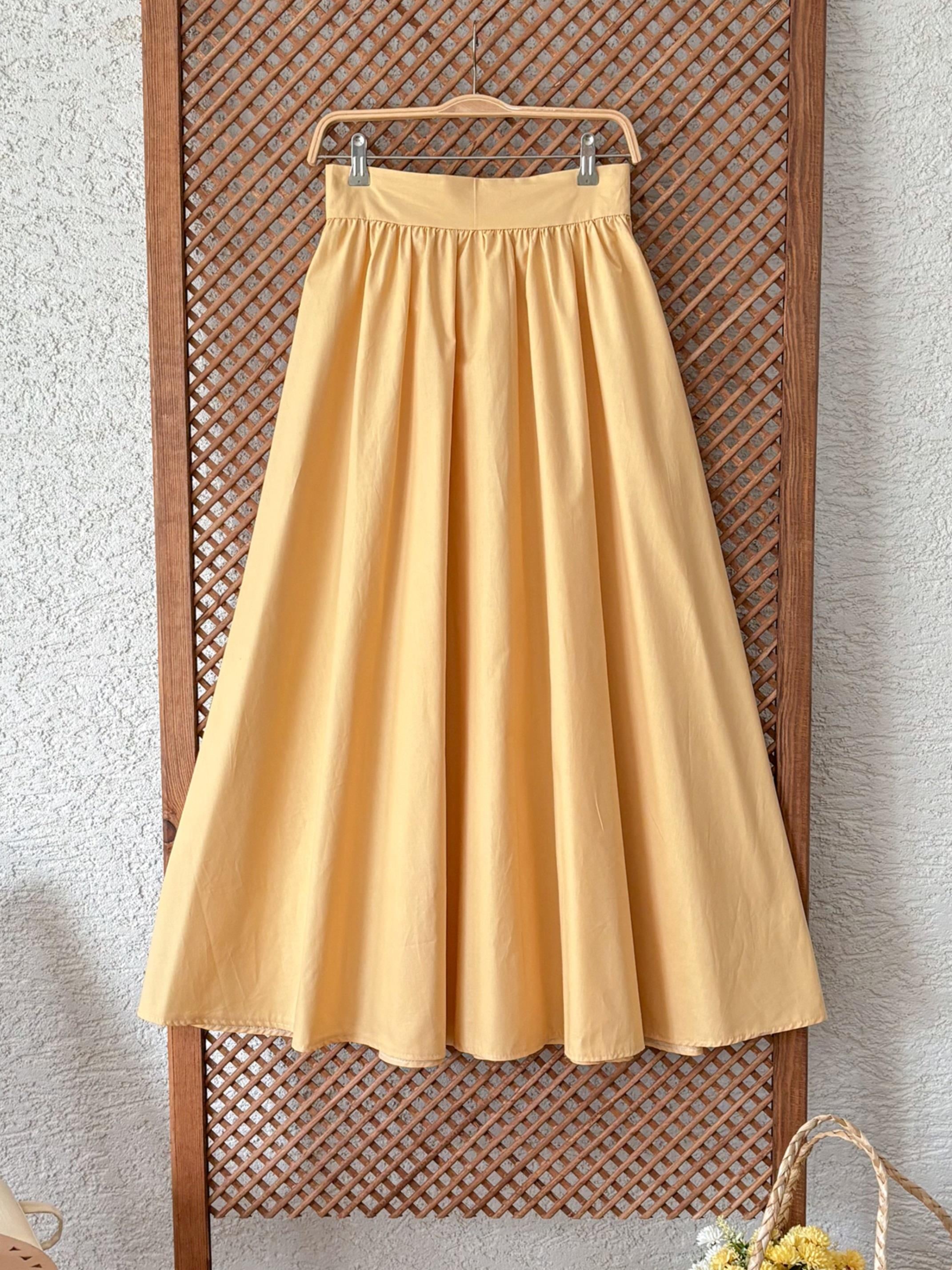 Tatlı Sarı Kloş Büzgülü Poplin Etek