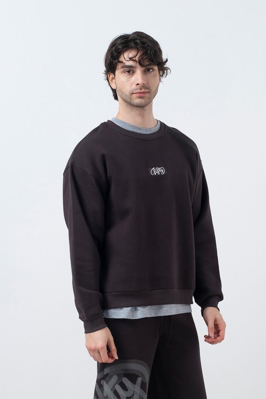 Erkek Kahverengi Düşük Omuzlu Sırt Baskılı Sweatshirt