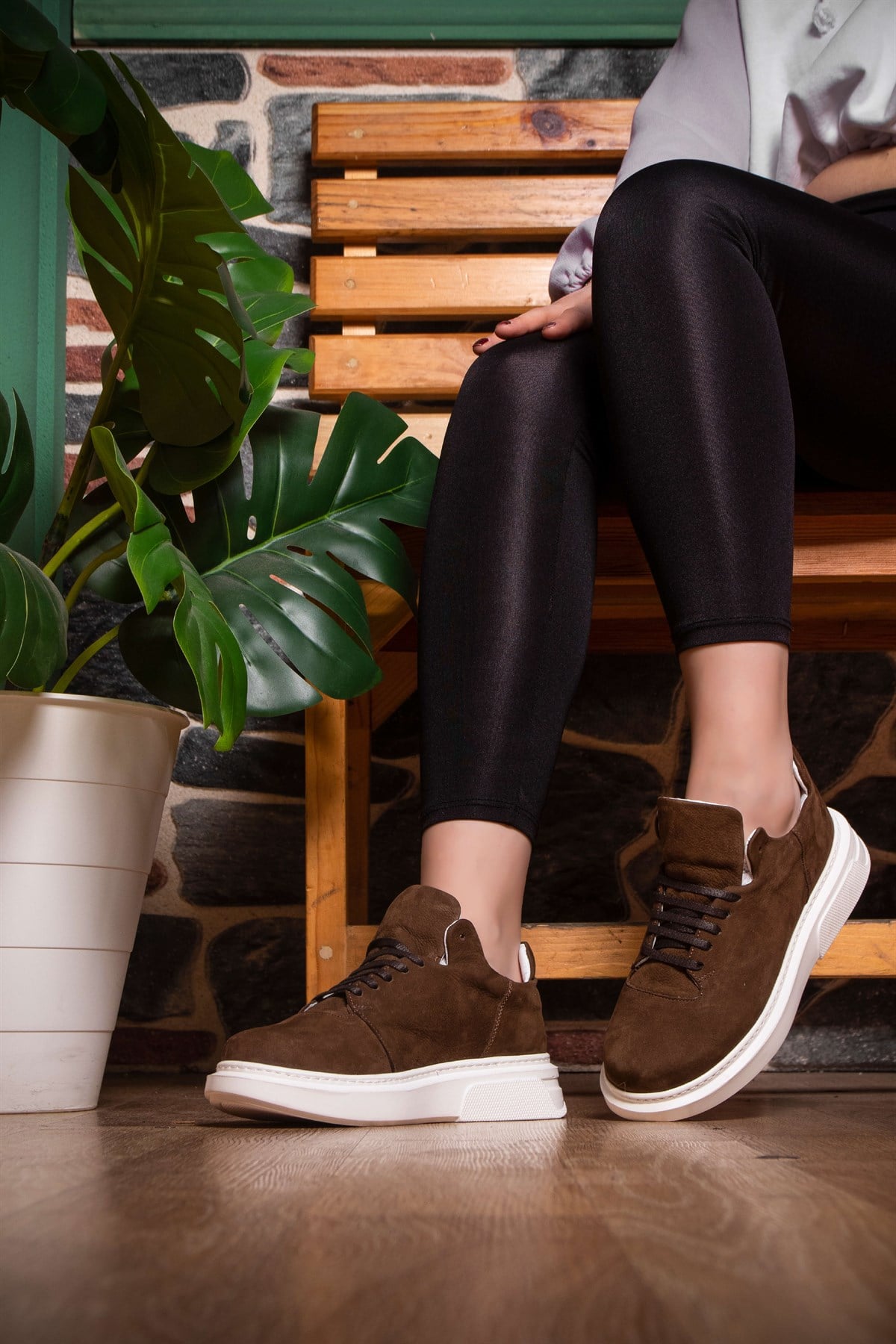 Hakiki Deri Kahverengi Kadın Süet Sneaker ITW508BRW