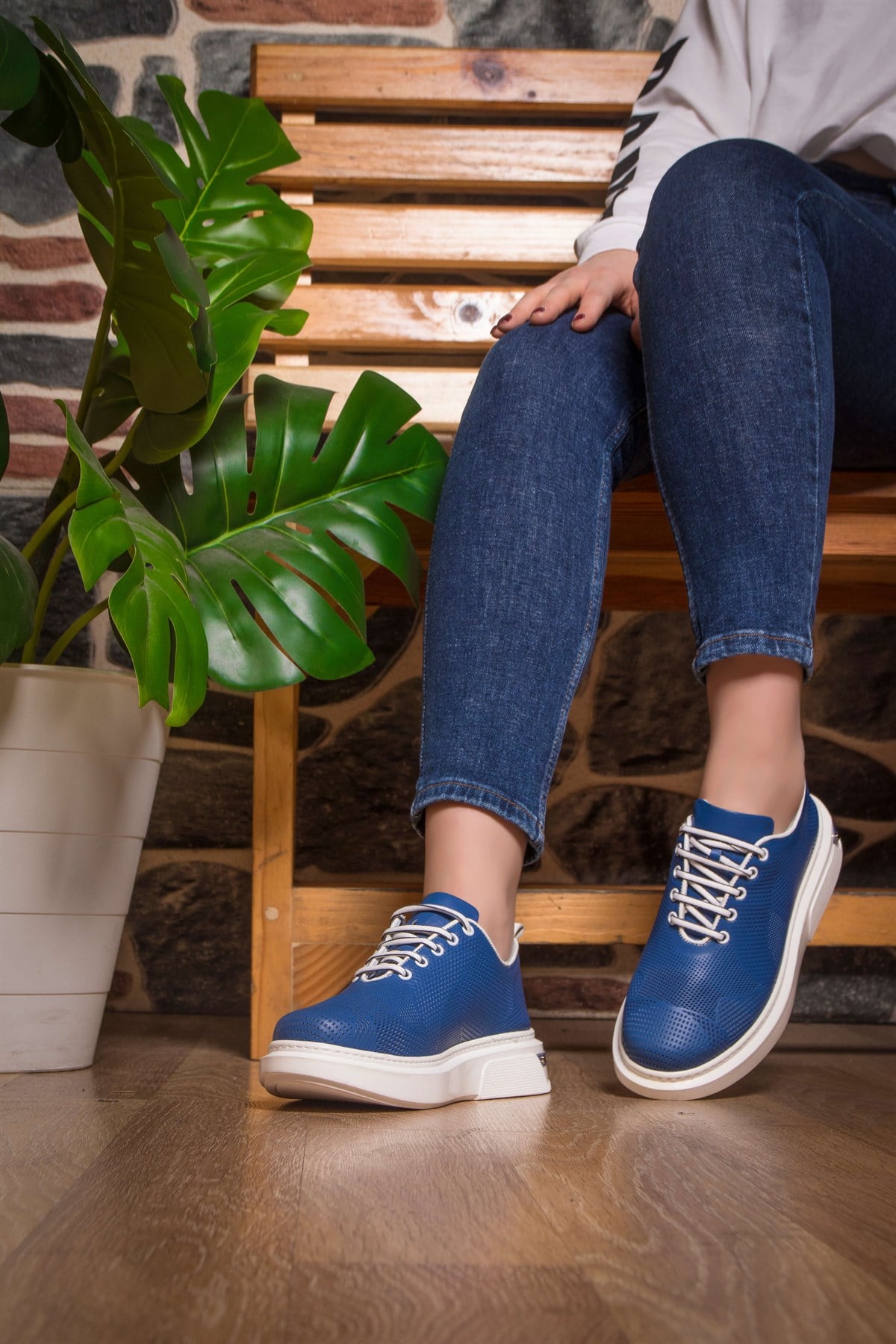 Hakiki Deri Mavi Kadın Sneaker ITW8000BLW