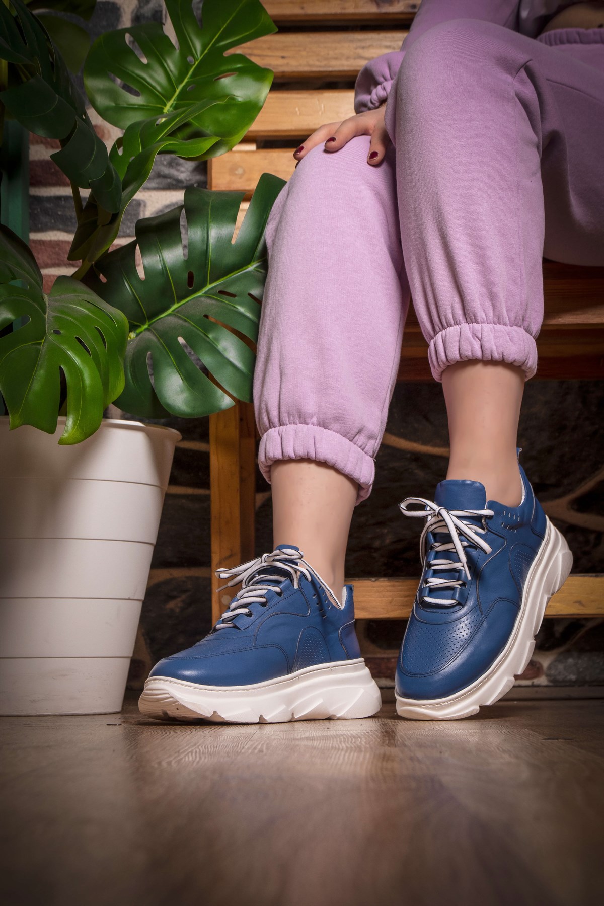Hakiki Deri Mavi Kadın Sneaker ITW8008BLW