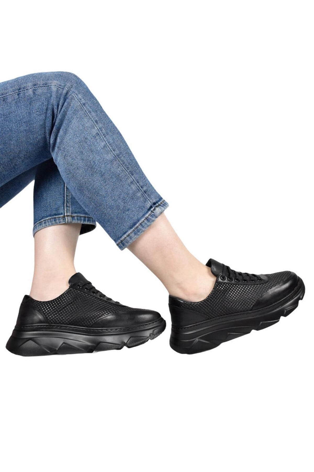 Hakiki Deri Siyah Kadın Sneaker ITW1677BW