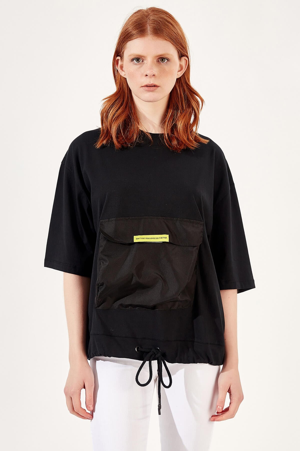 Unisex Taş Körüklü Cep T-Shirt