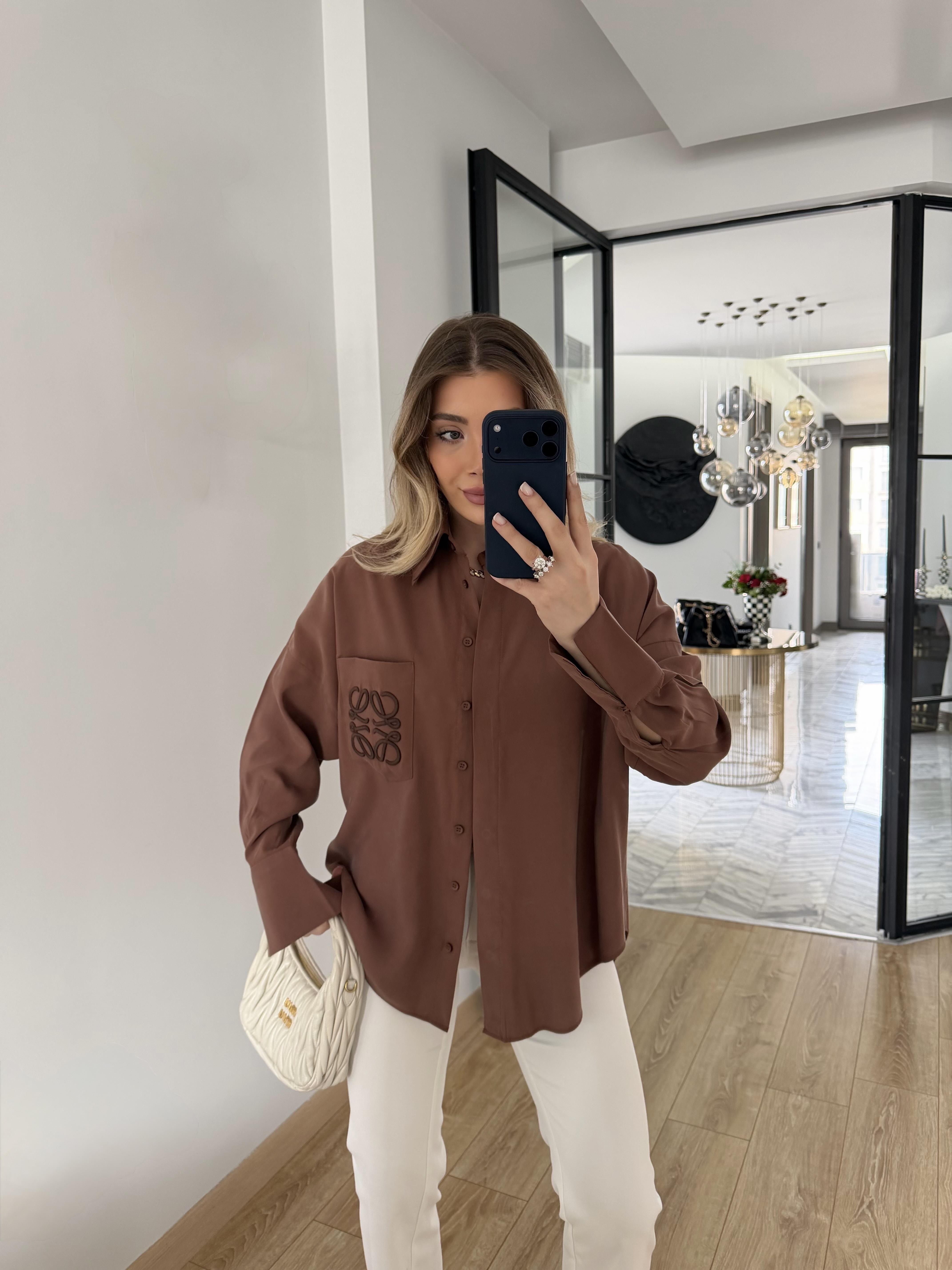 Acı Kahve Orjinal Marka Cebi Nakışlı Gömlek