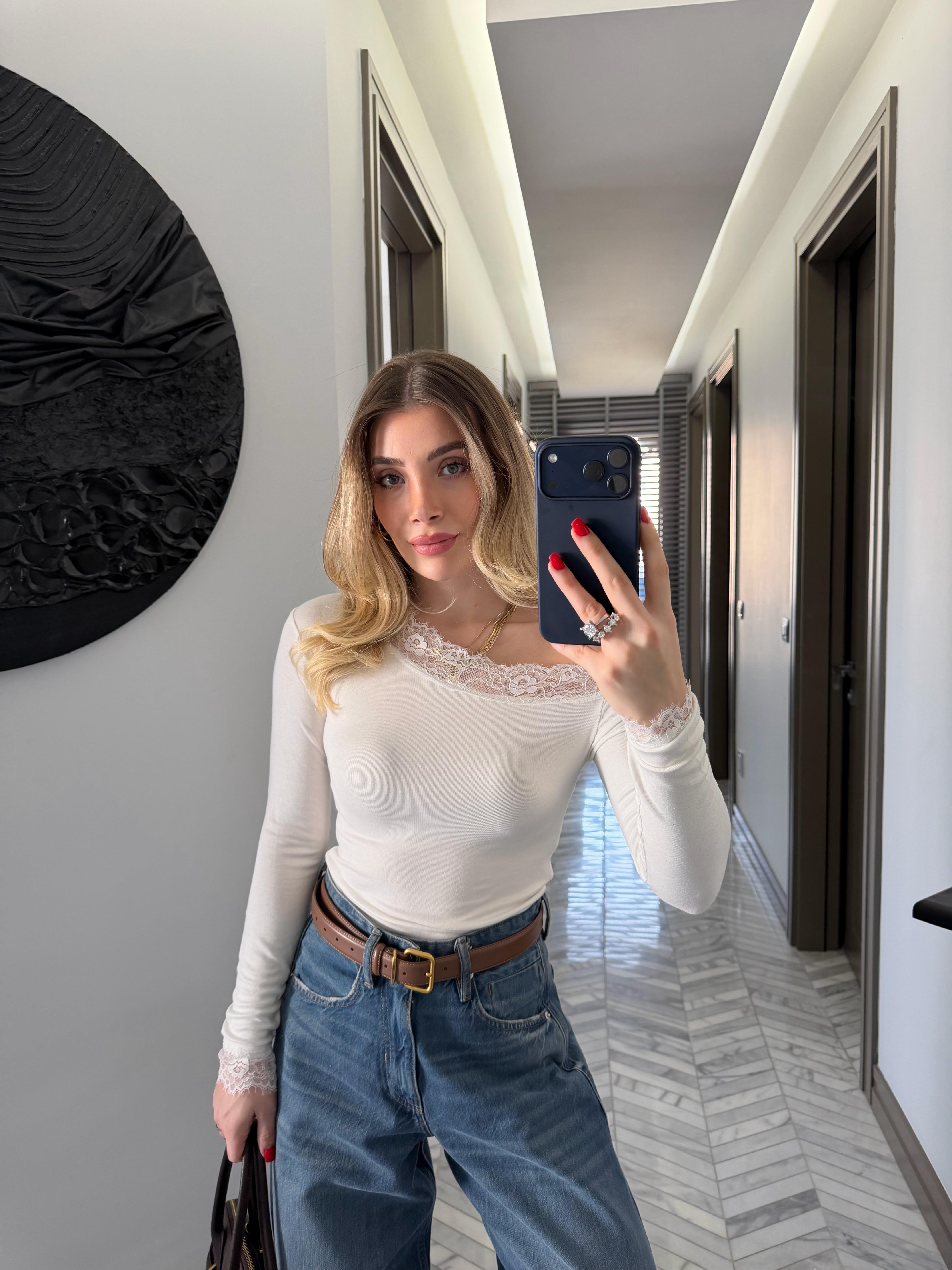 Açık Ekru Tek Omuz Açık Dantelli Bluz-1016