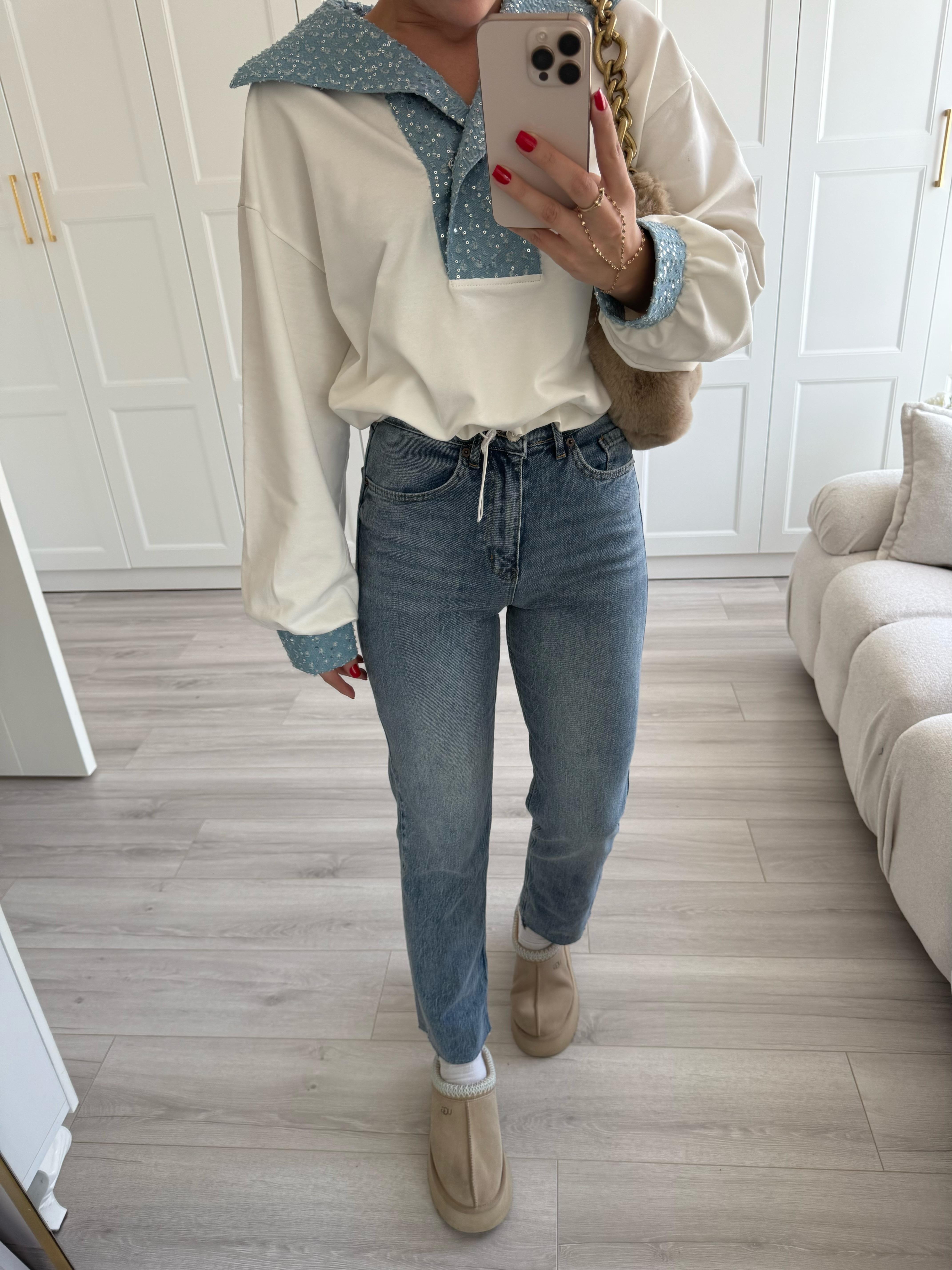 Açık İndigo Yıkamalı Kesik Paça Boyfit Jean -2402 