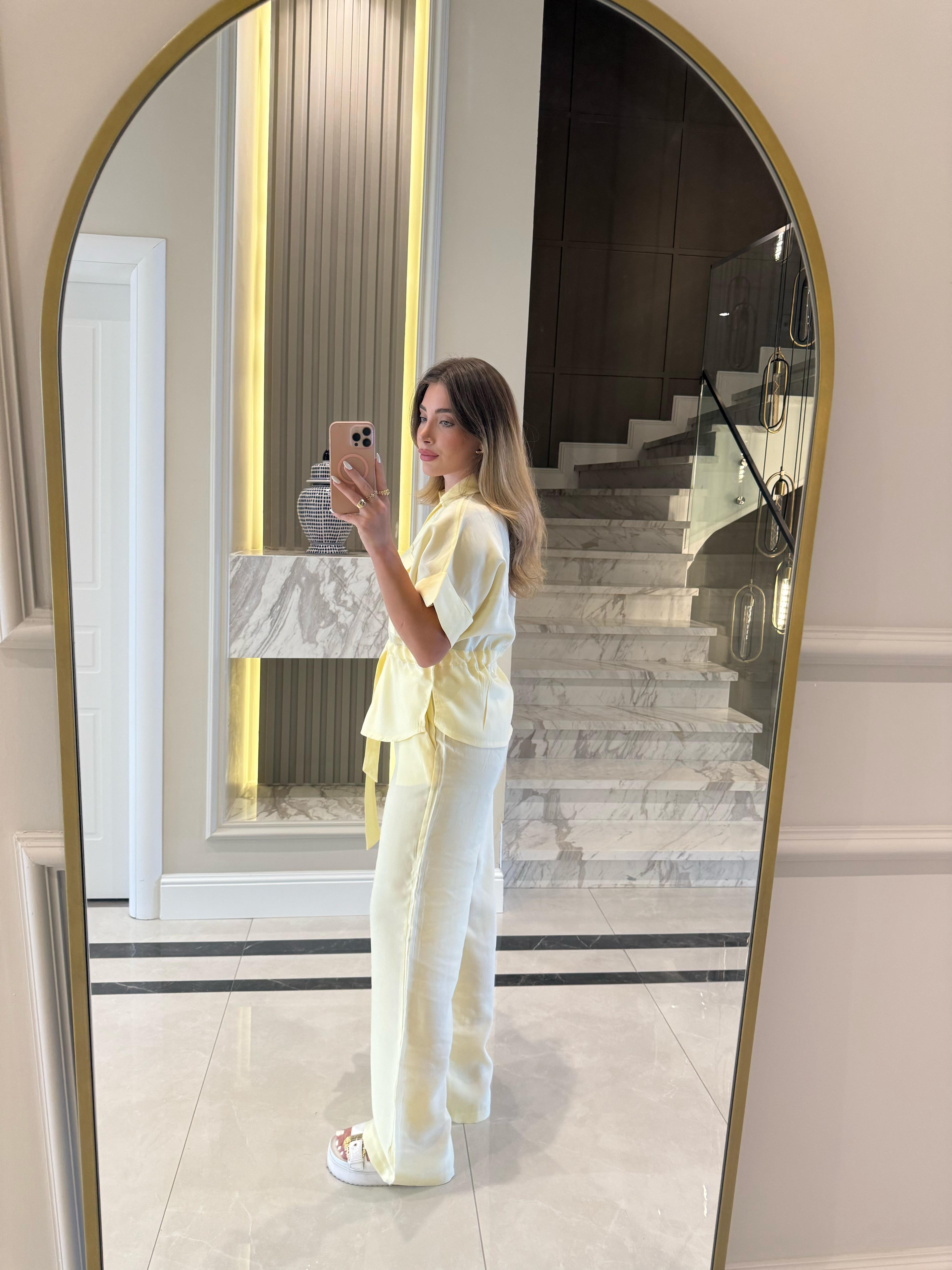 Açık Sarı Gold Düğmeli Beli Bağlamalı Lyocell Takım