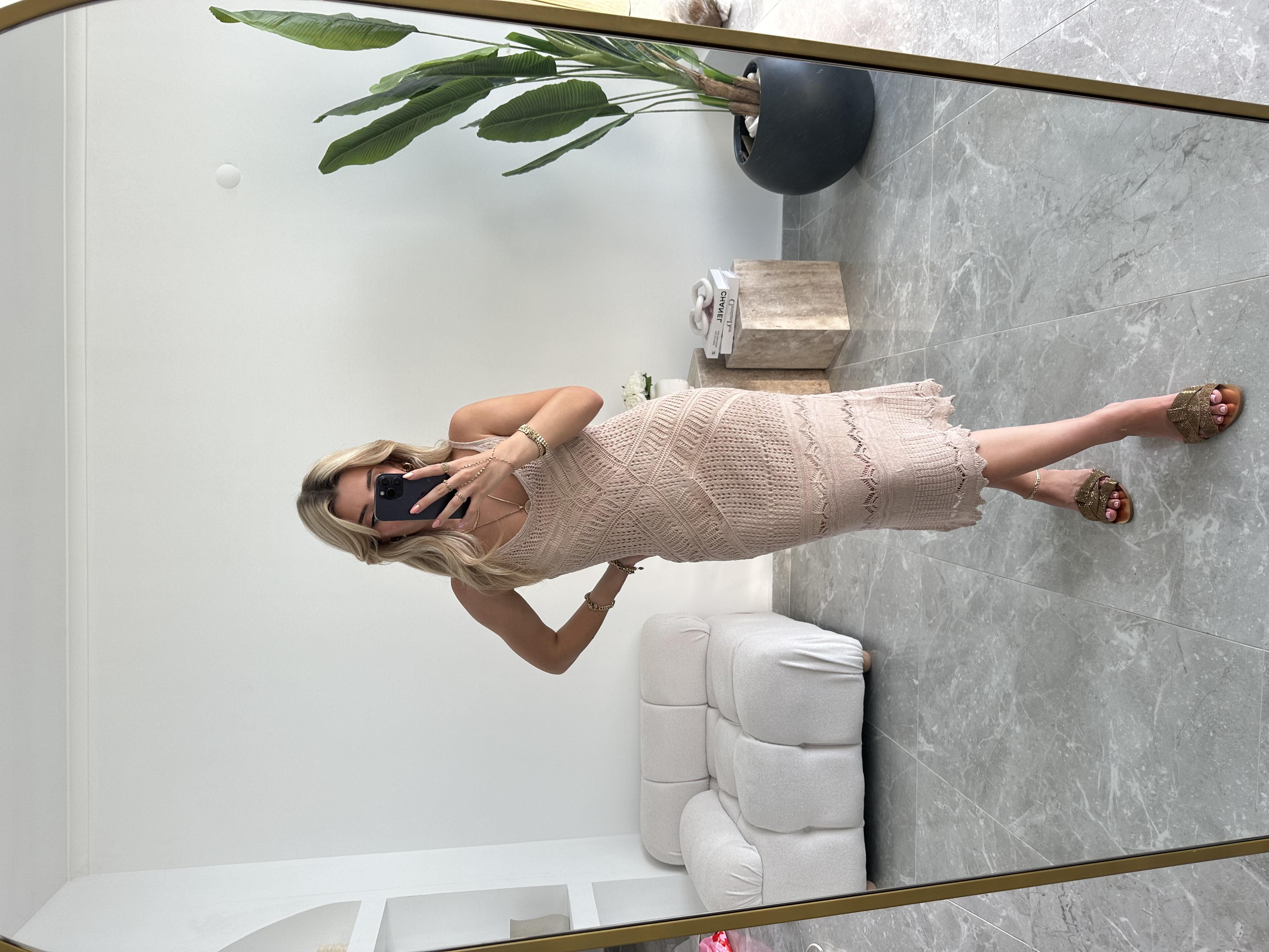 Bej Askılı Ajurlu Elbise