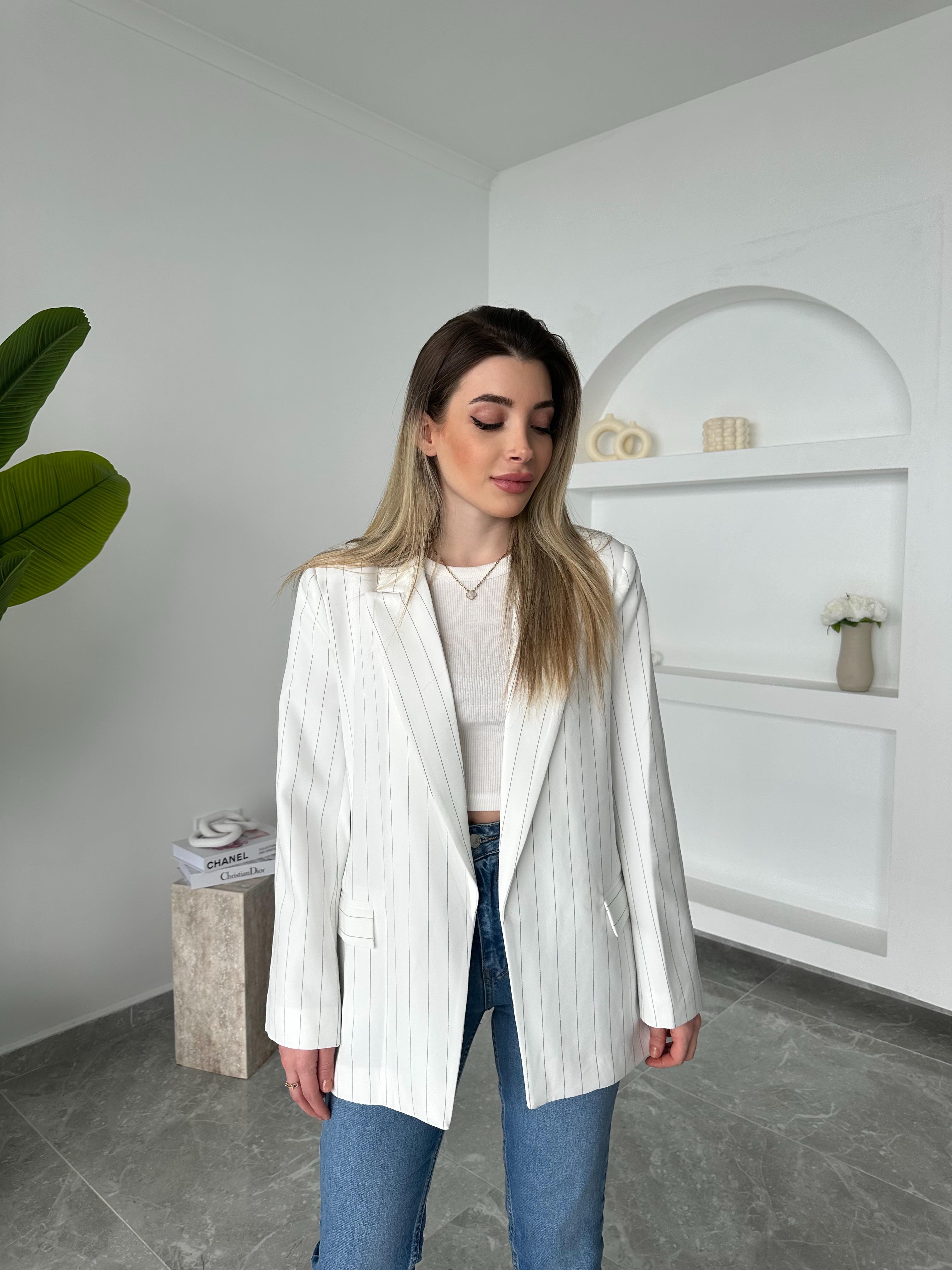 Beyaz Çizgili Blazer Ceket qz