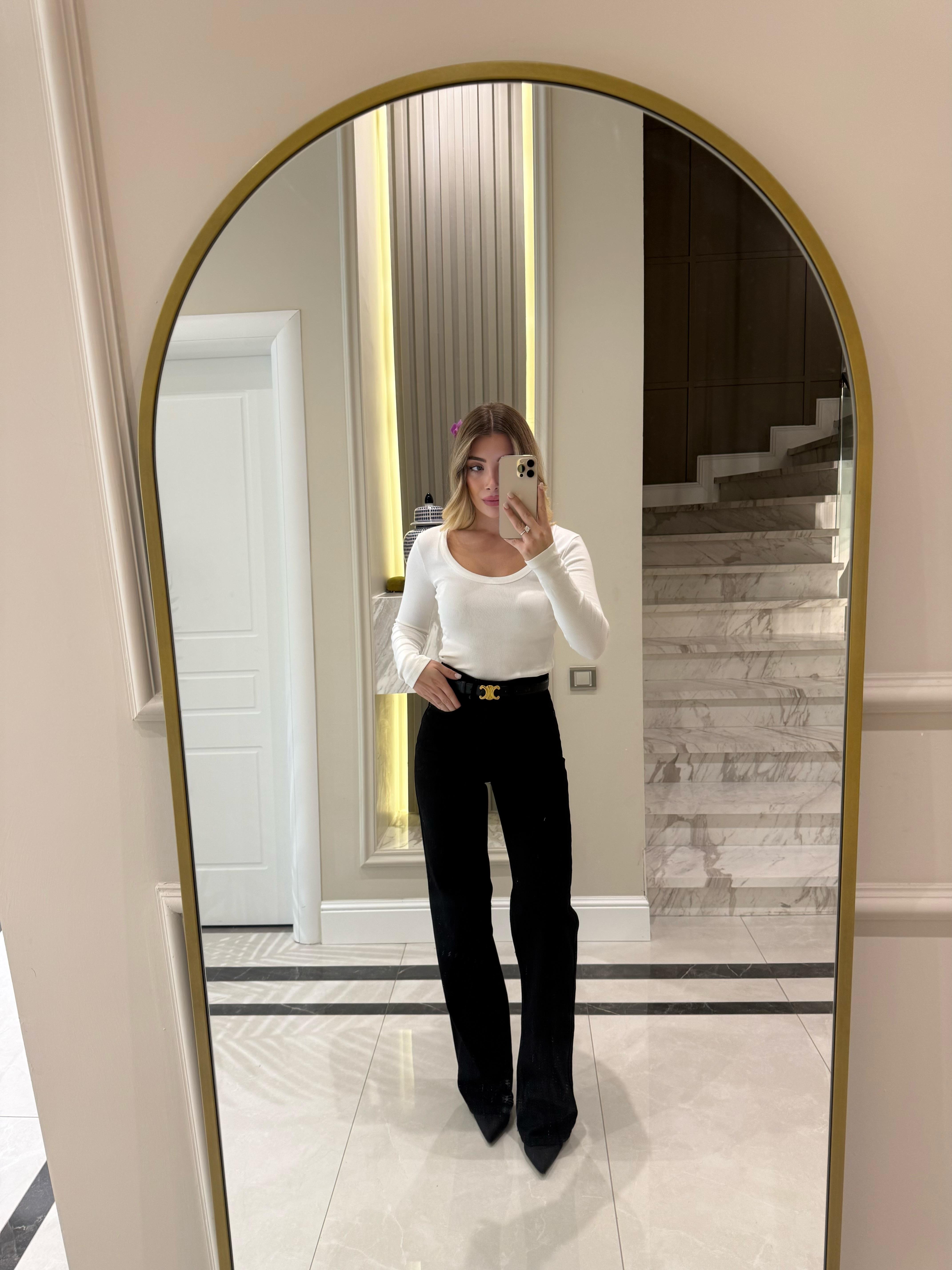 Beyaz Havuz Yaka Fitilli Triko Body
