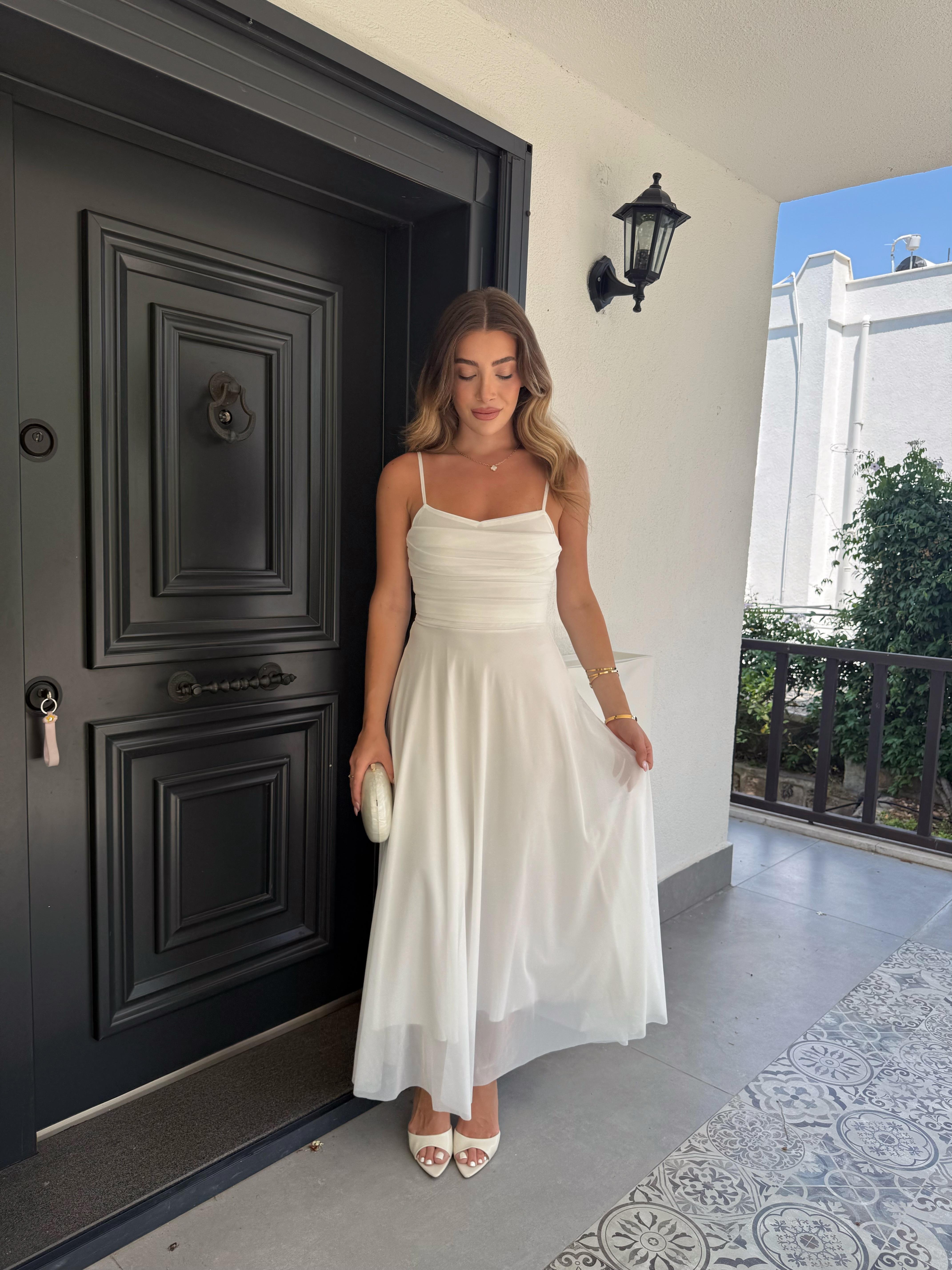 Beyaz  Daisy İp Askılı  Drapeli Maxi Boy Elbise