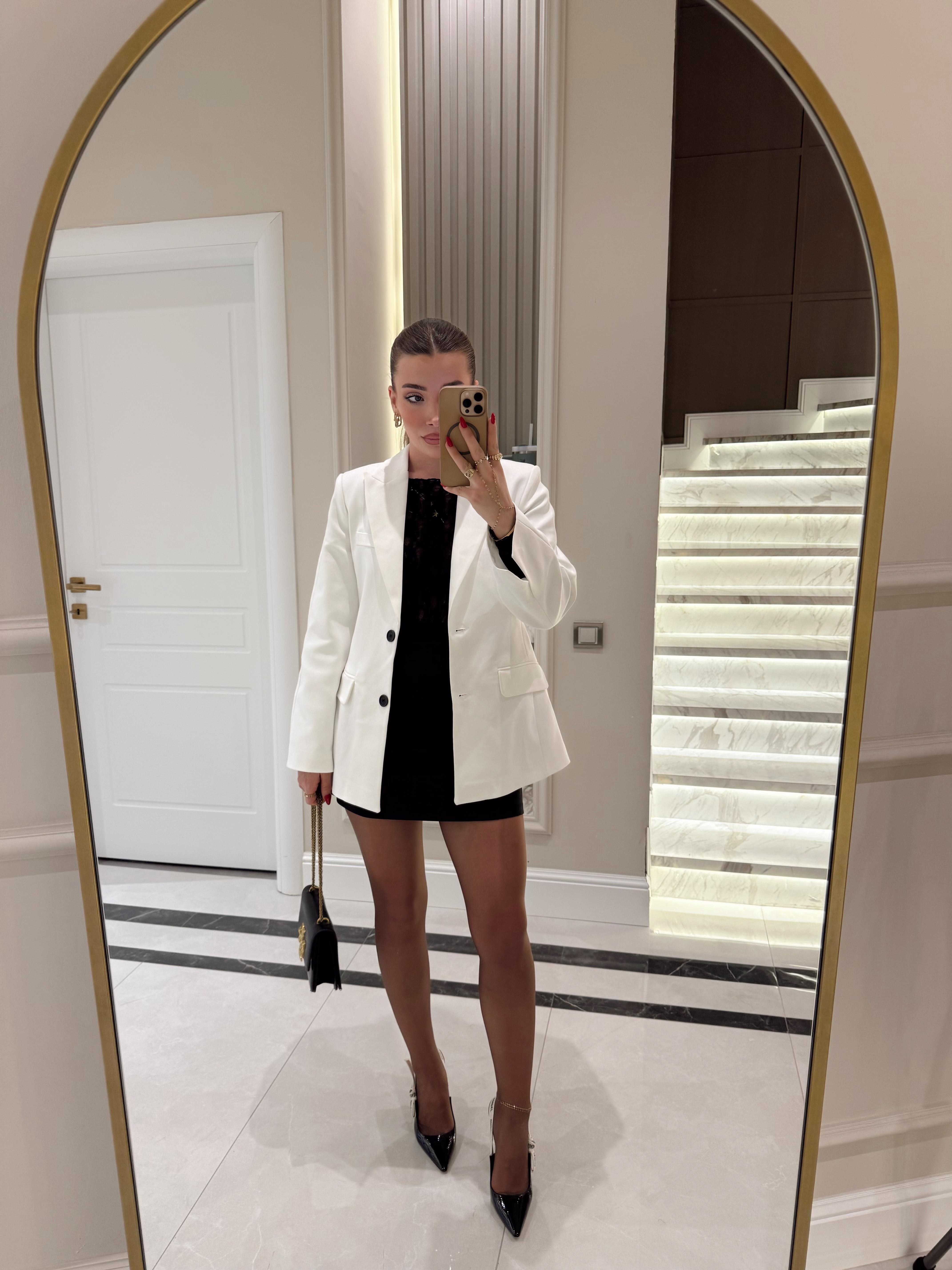 Beyaz Pensli Cristi Blazer Ceket