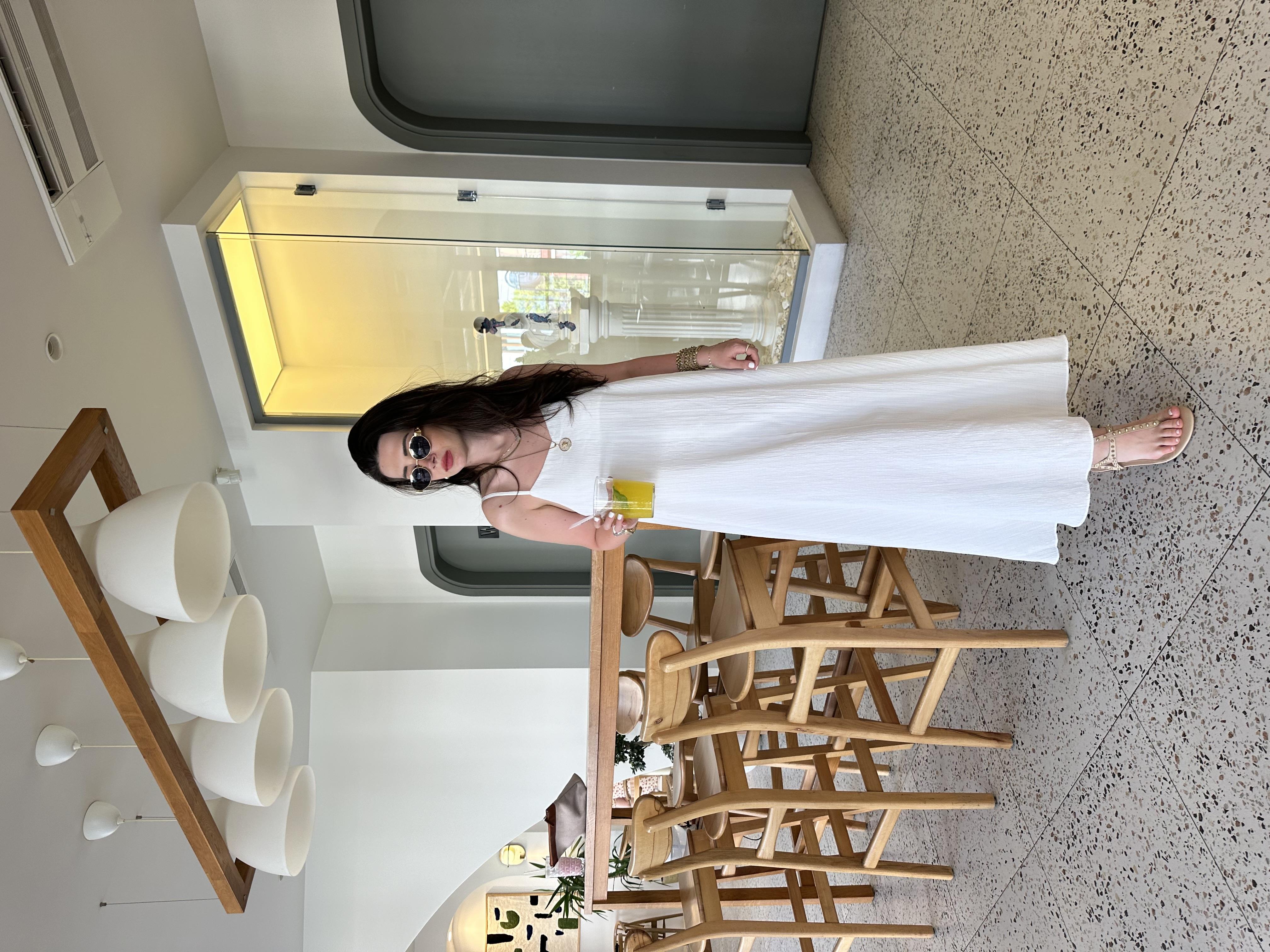 Beyaz Rustik Askılı Midi Elbise