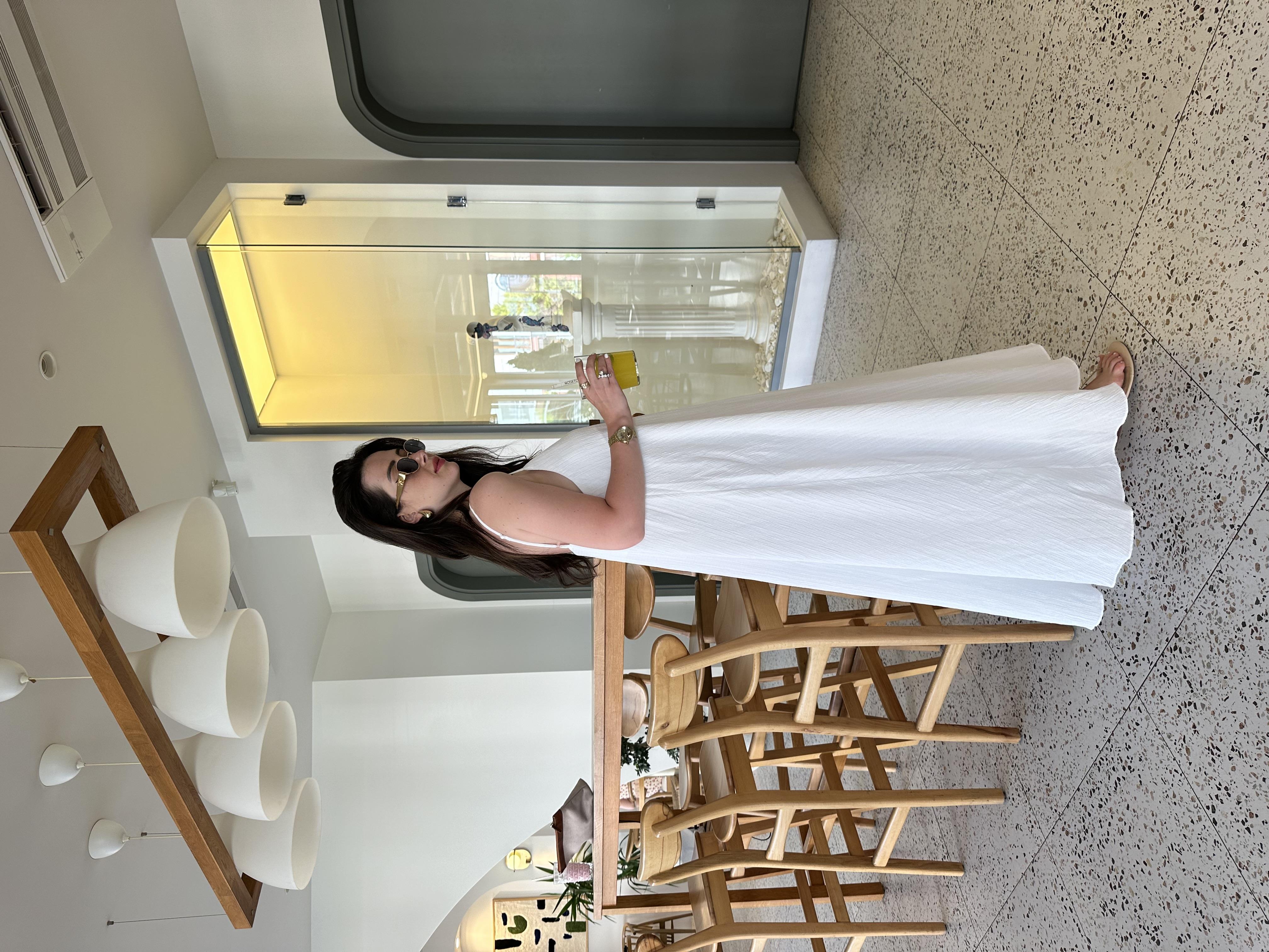 Beyaz Rustik Askılı Midi Elbise