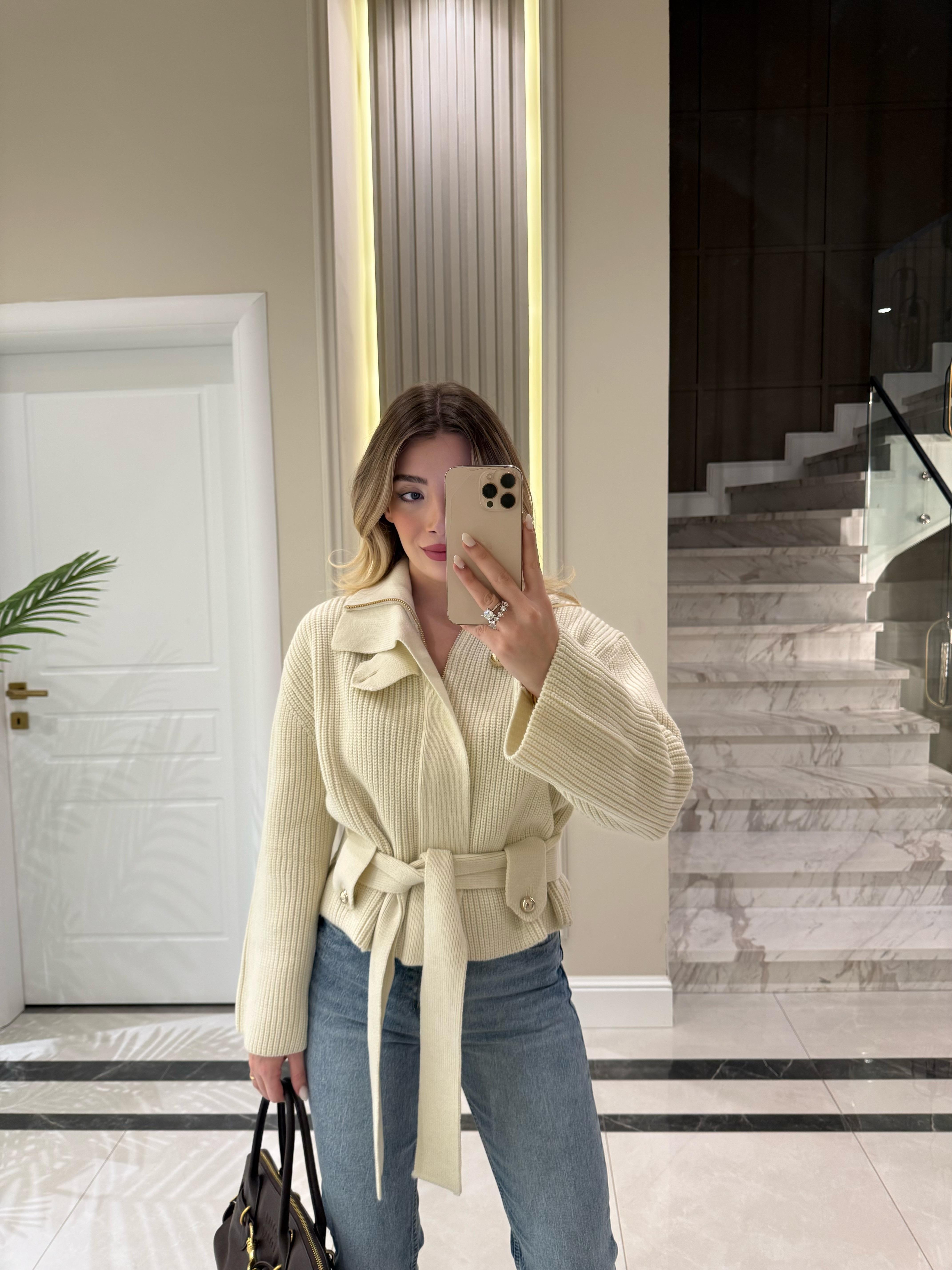 Ekru Fermuarlı Kemerli Düğmeli Yünlü Triko Hırka -60988
