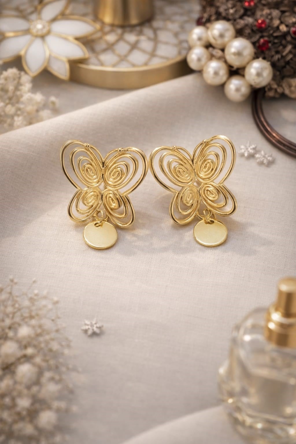 Figürlü Füsun Küpe