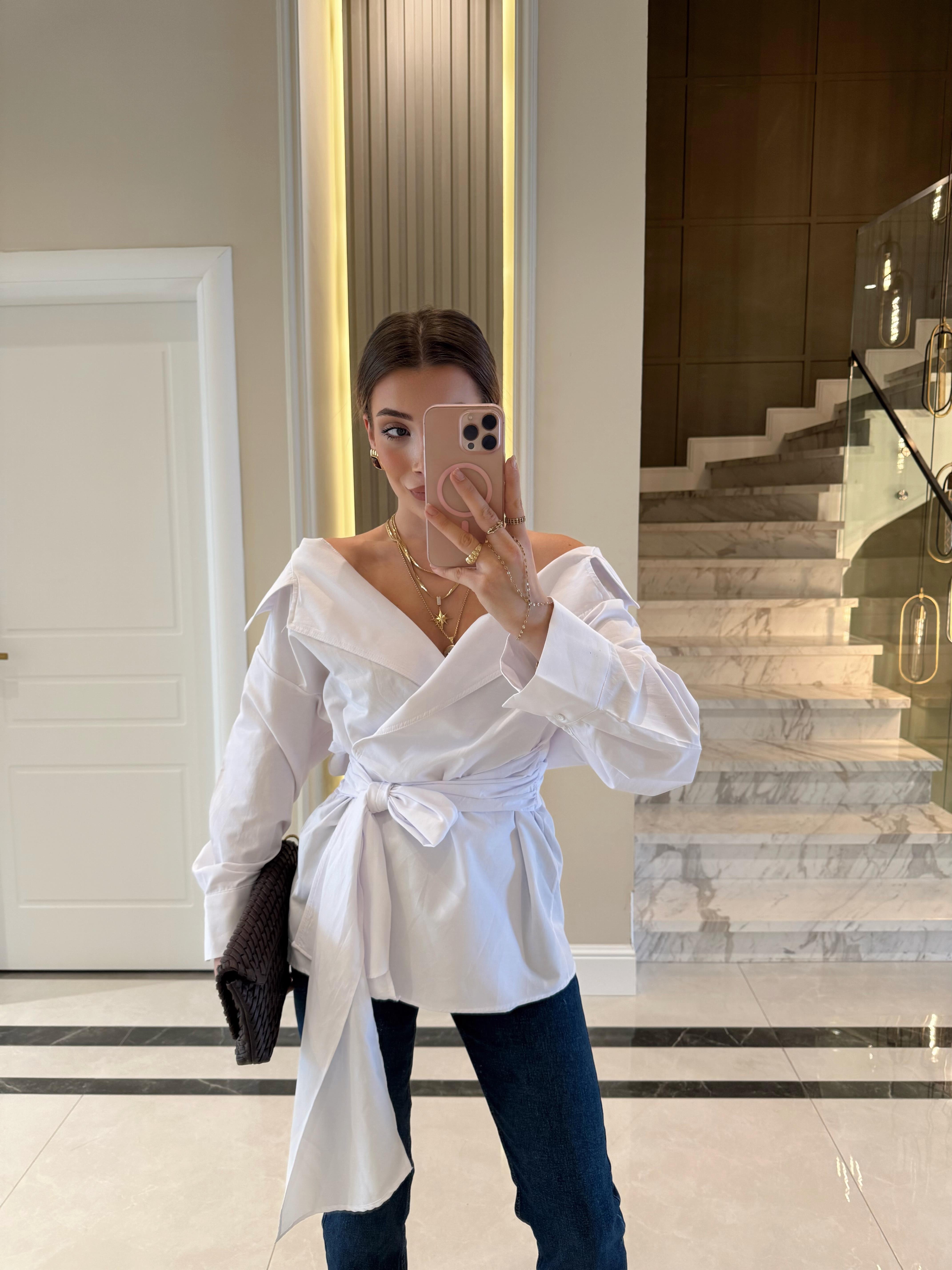 FW- Beyaz Önü Bağlamalı Poplin Gömlek
