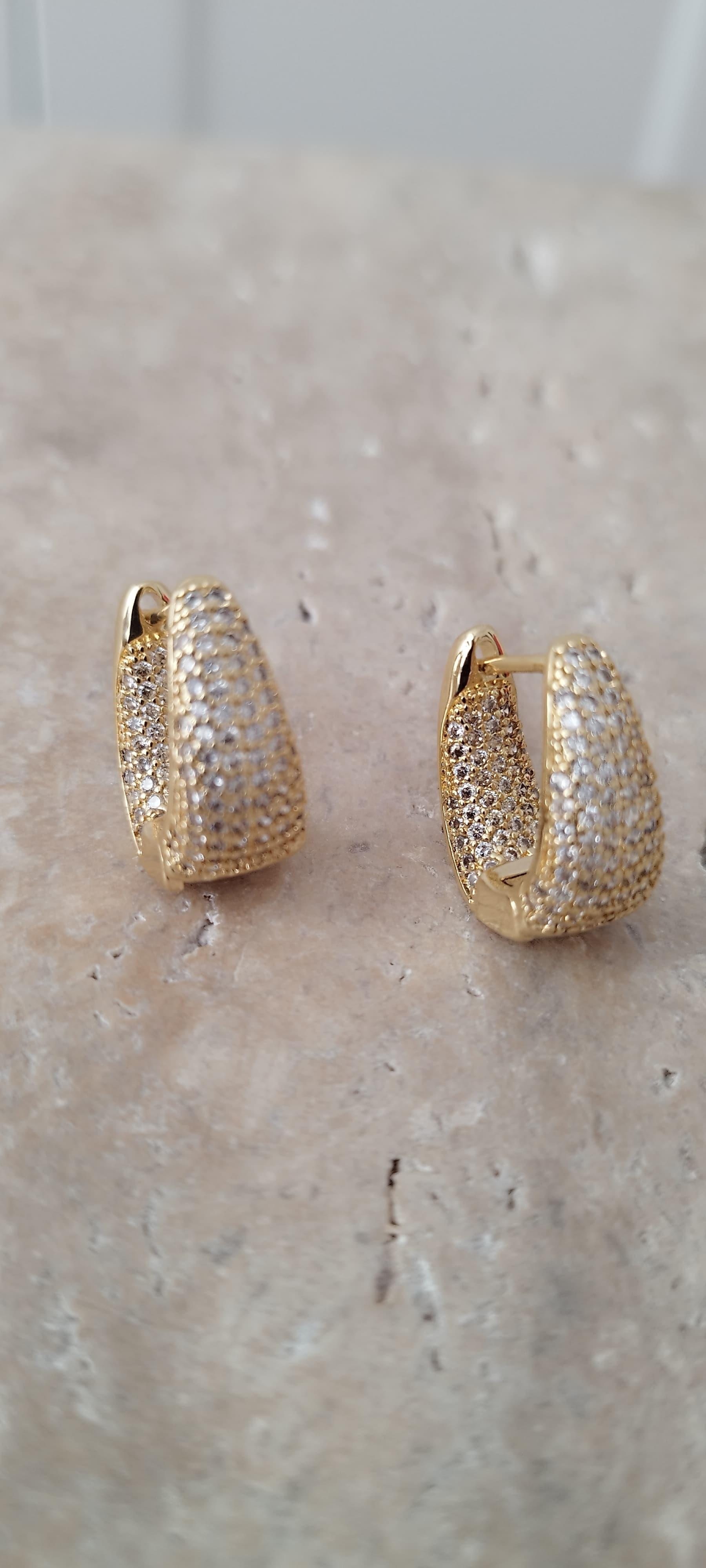 Gold Full Taşlı Vintage Küpe 