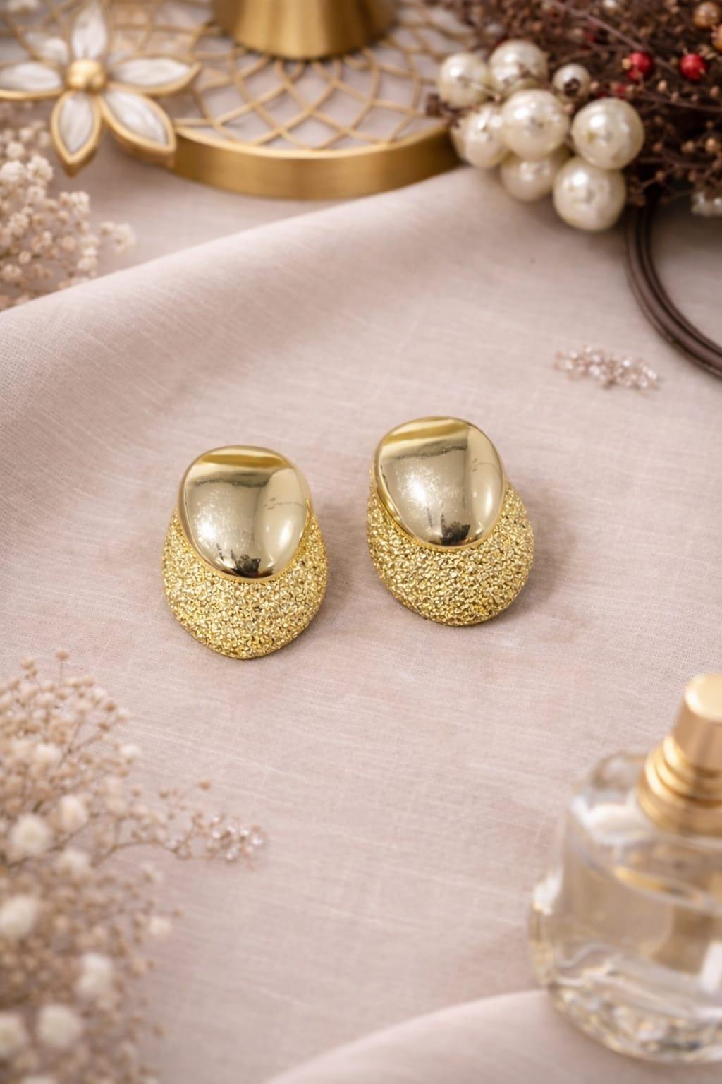 Gold Preze Küpe 