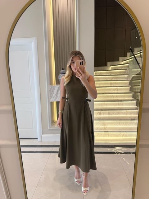 Haki Parçalı Kemer Detaylı Elbise