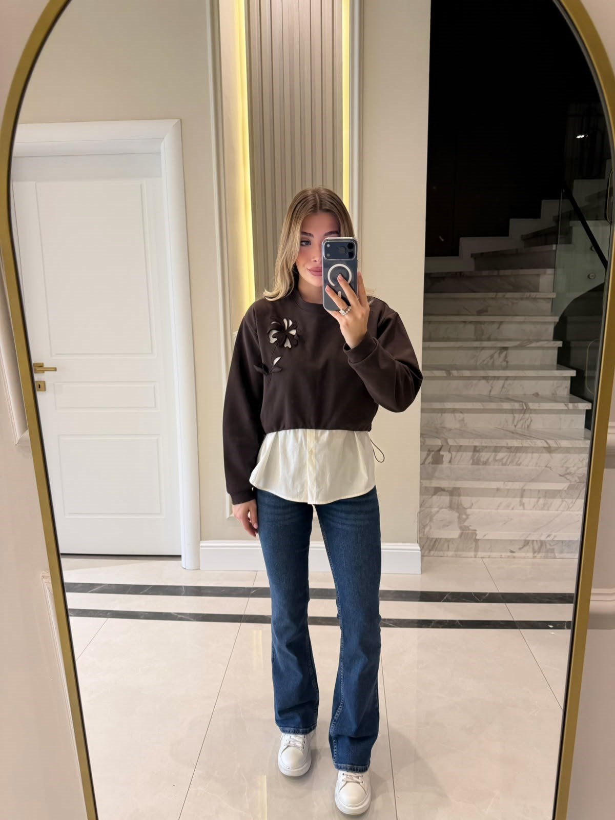 Kahve Nakışlı  Gömlek Detaylı Sweatshirt